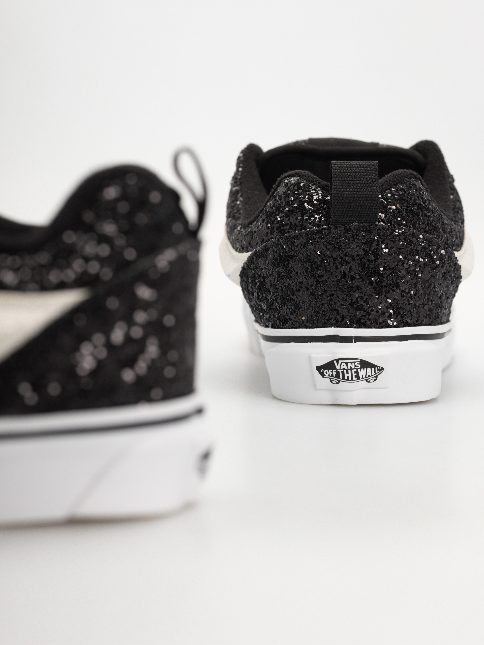 Buty Vans Knu Skool (gltr black/white)