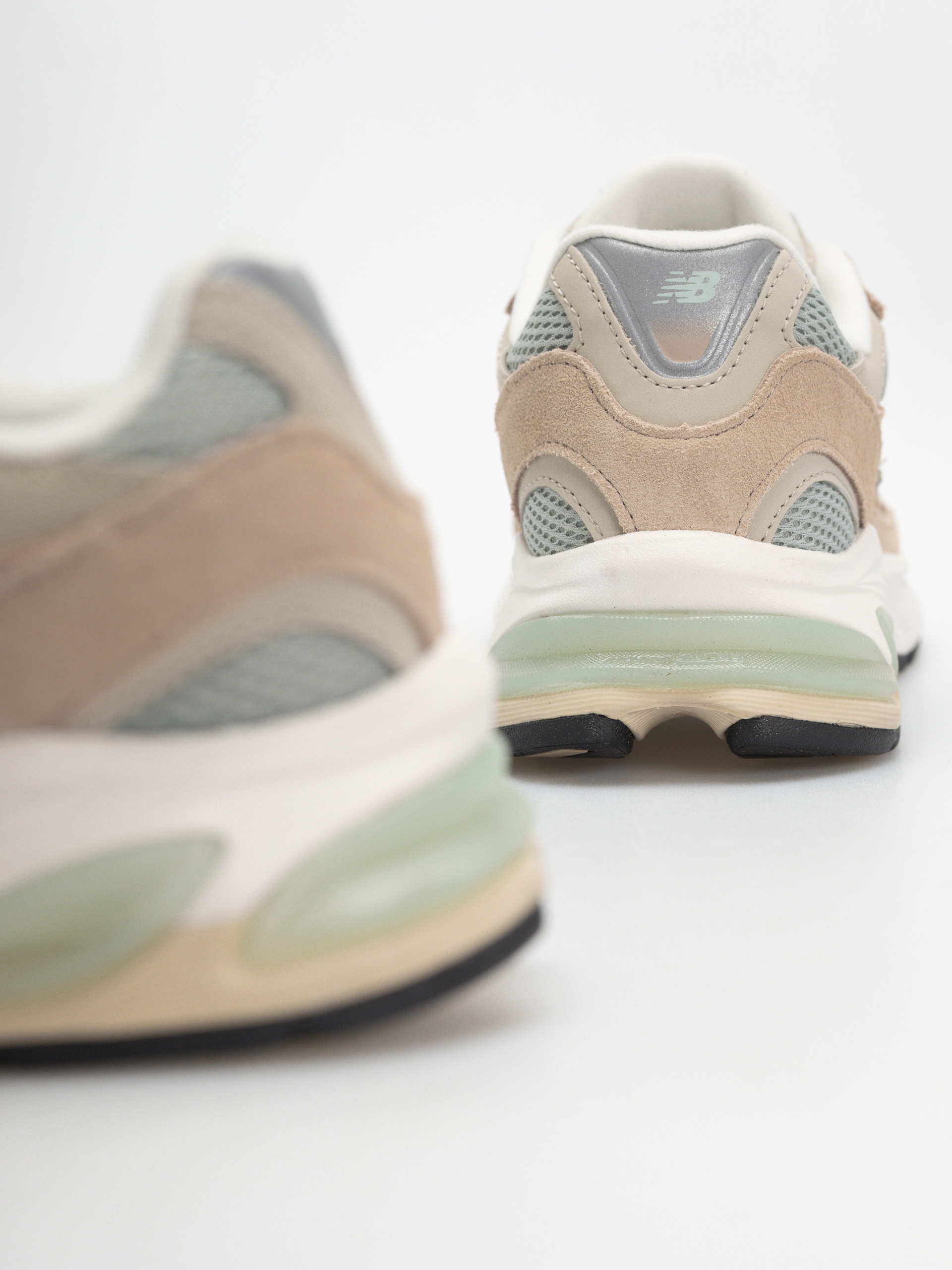 Buty New Balance 2010 (mindful grey/lone star grey/shipyard)