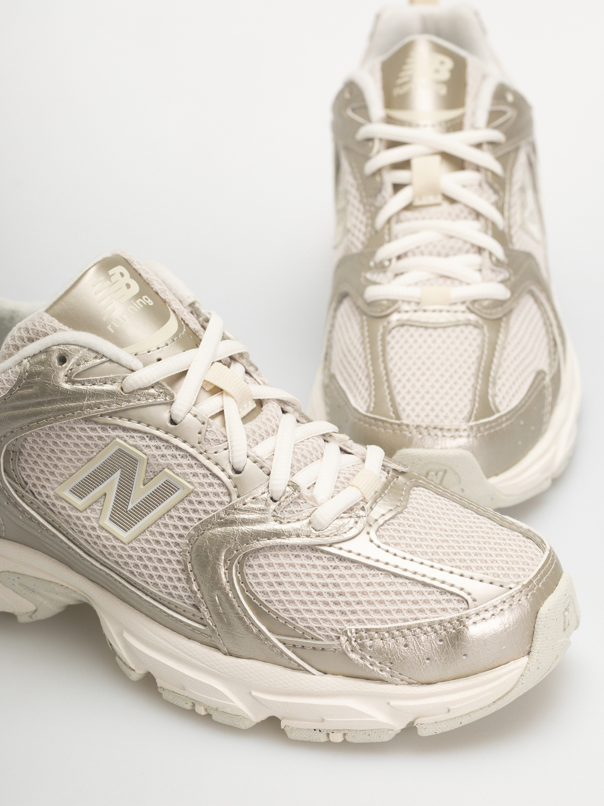 Buty New Balance 530 (gold metallic/linen)