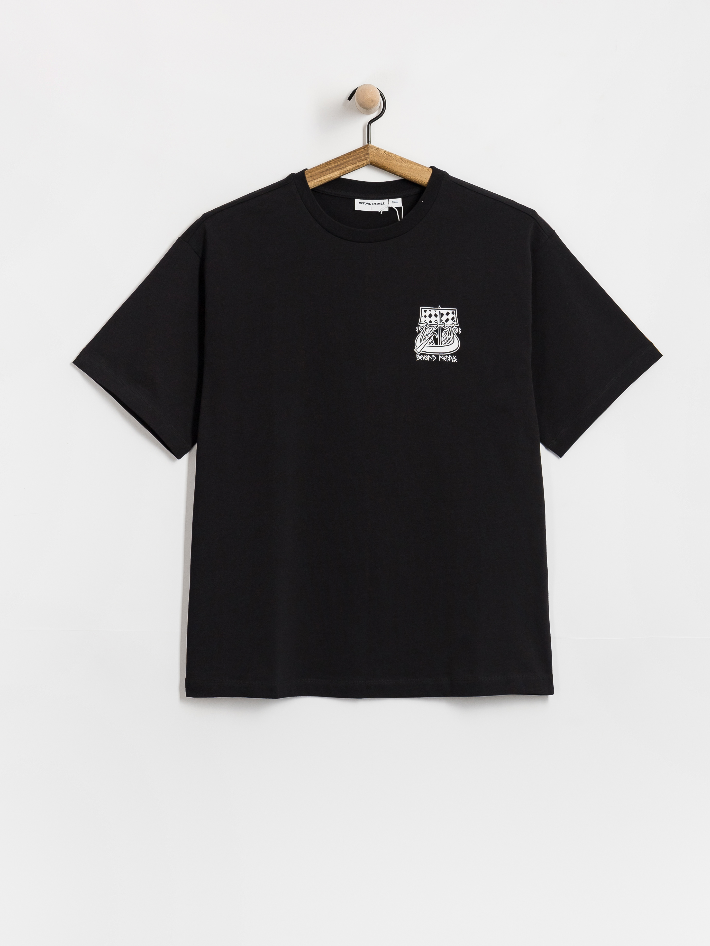 T-shirt Beyond Medals Baekkel (black)