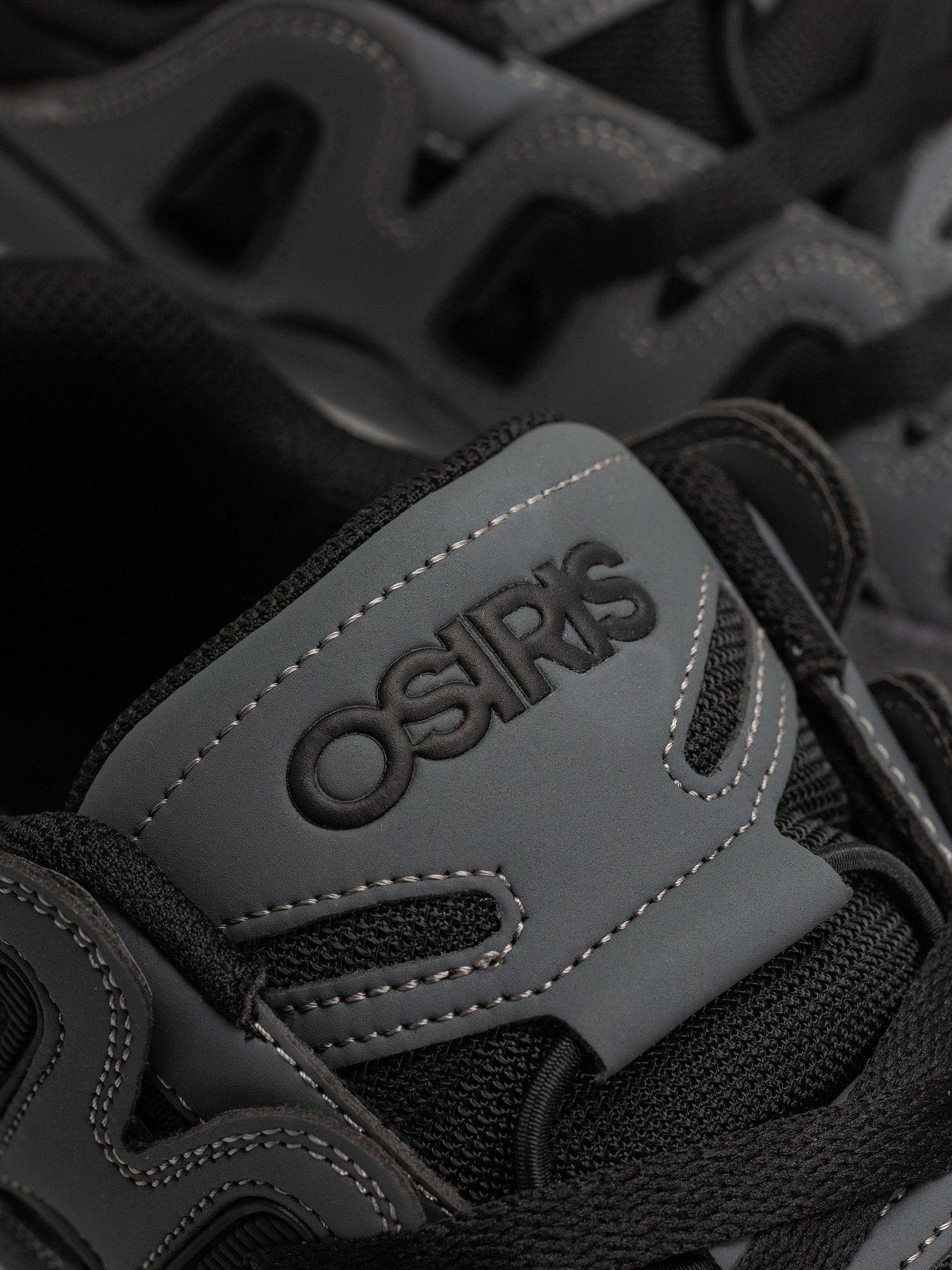 Buty Osiris D3 S (charcoal/charcoal/black)