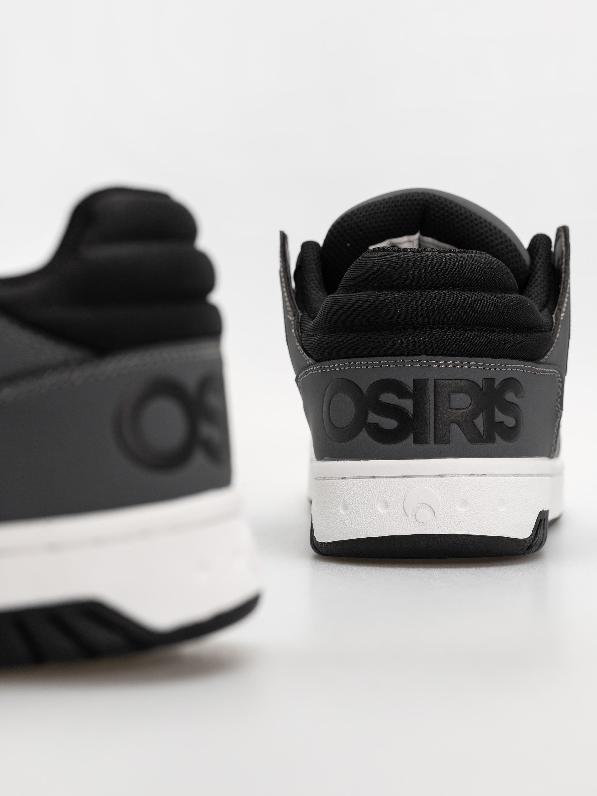 Buty Osiris D3 S (charcoal/charcoal/black)