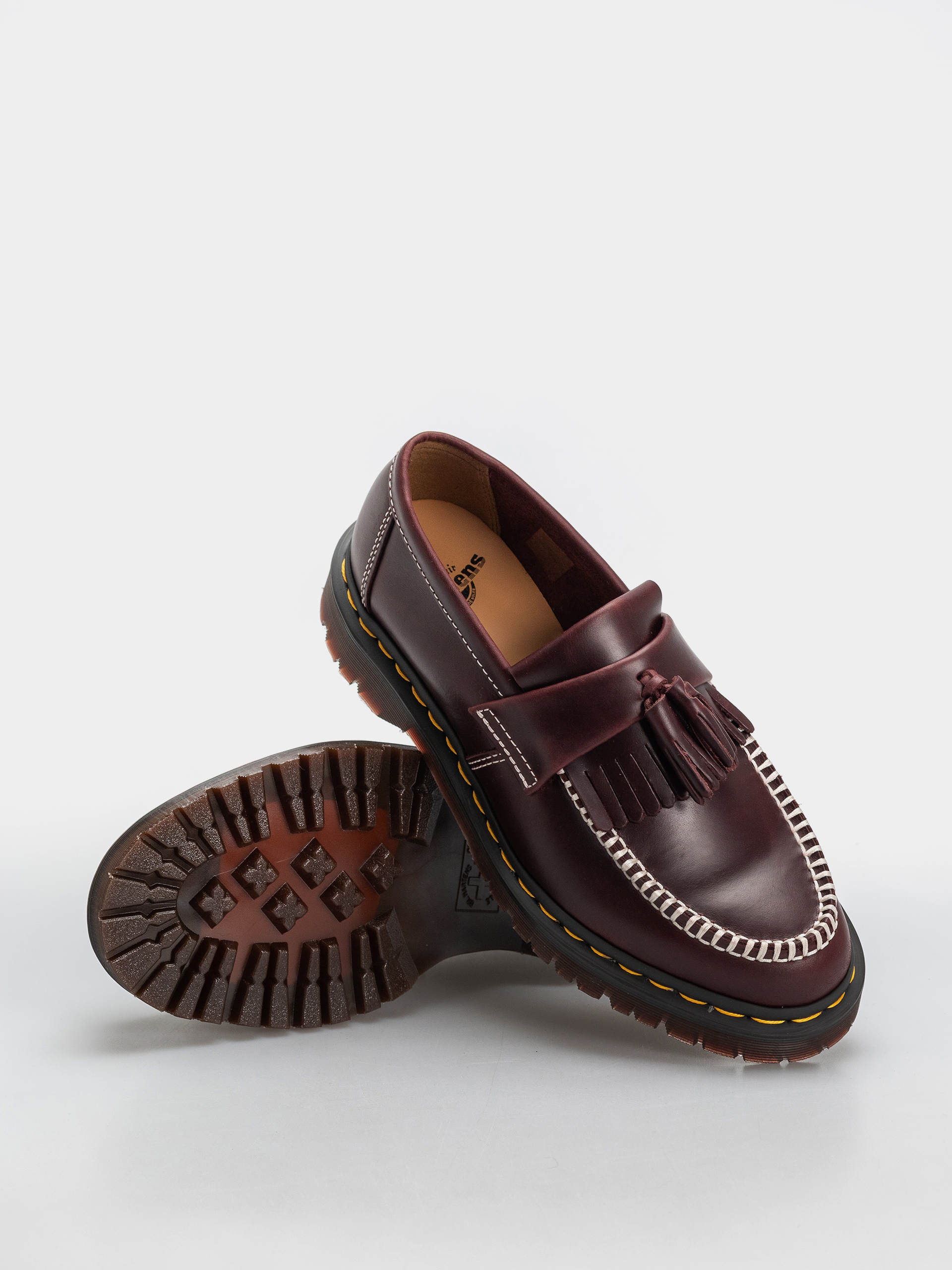Buty Dr. Martens Adrian Ben Tassel Loafer (cherry red orleans)