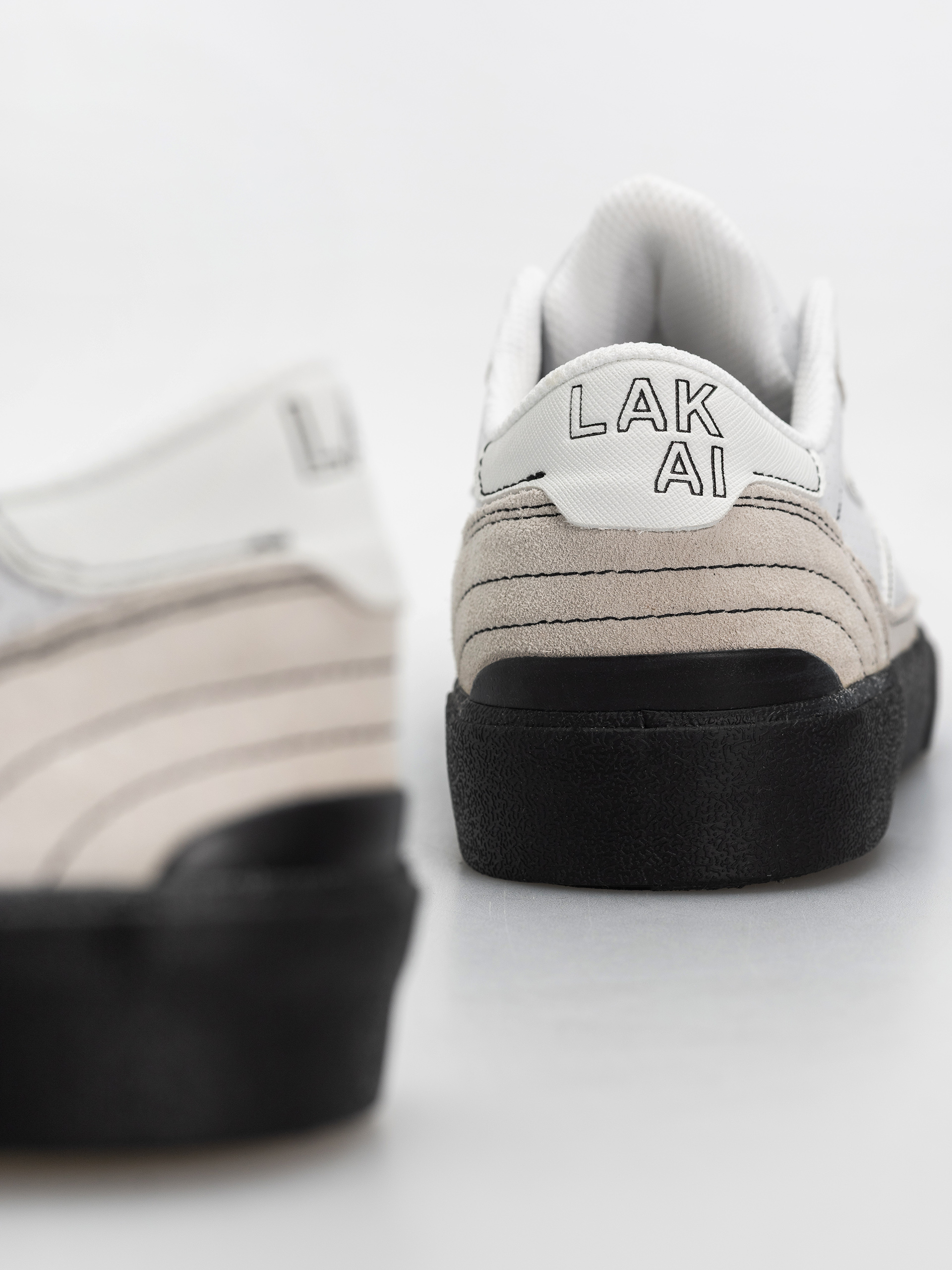 Buty Lakai Cambridge Elite (macbalife black/white)