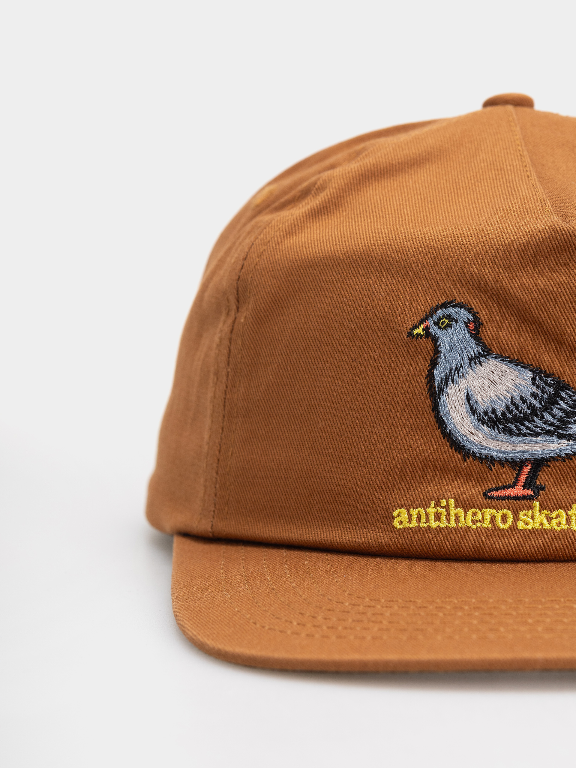 Czapka z daszkiem Antihero Lil Pigeon (medium brown/yellow)