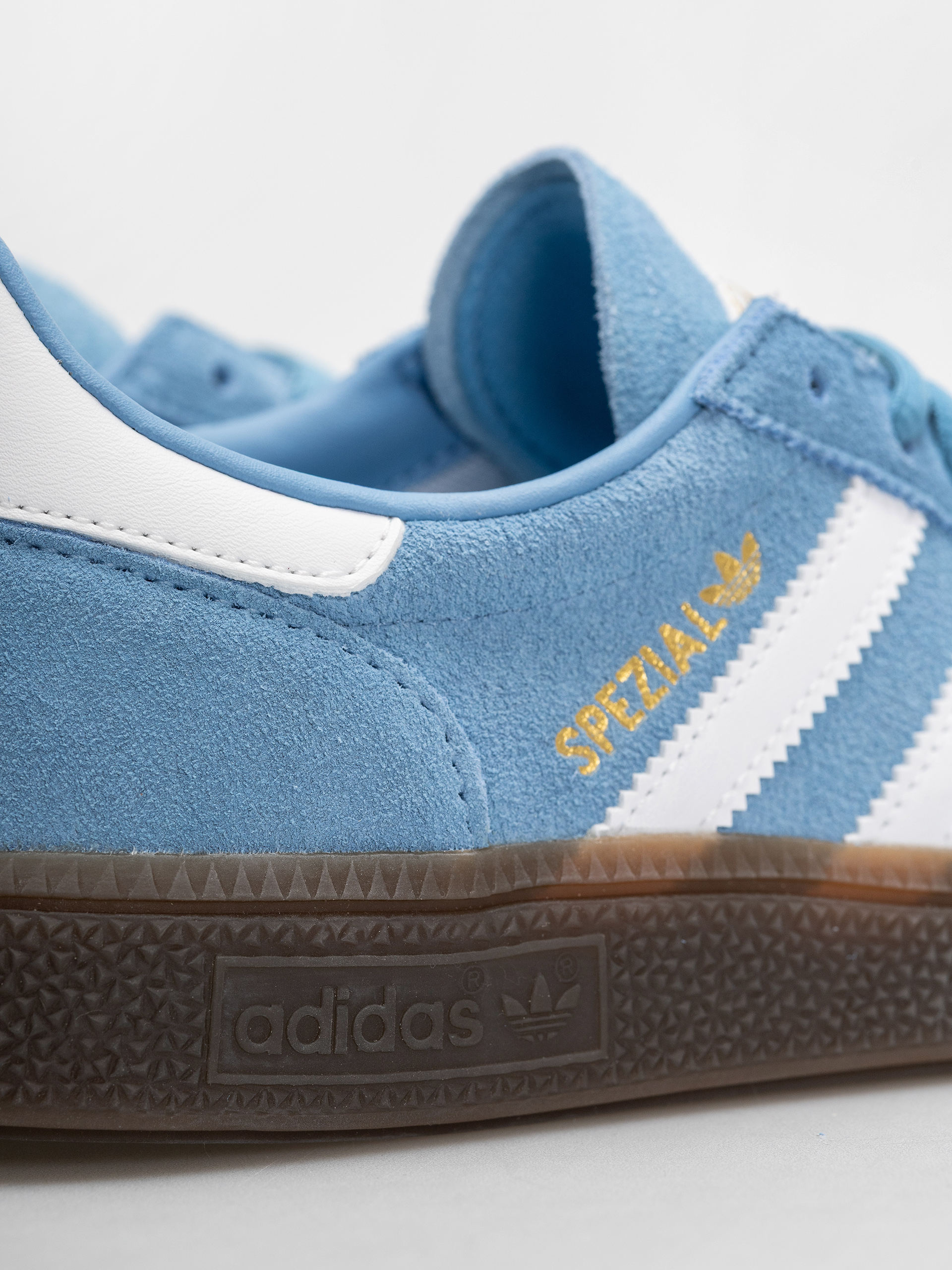 Buty adidas Handball Spezial (light blue/cloud white/gum5)