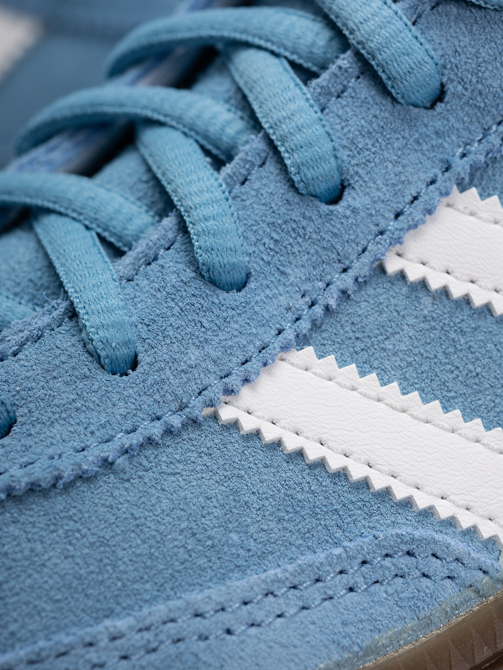 Buty adidas Handball Spezial (light blue/cloud white/gum5)