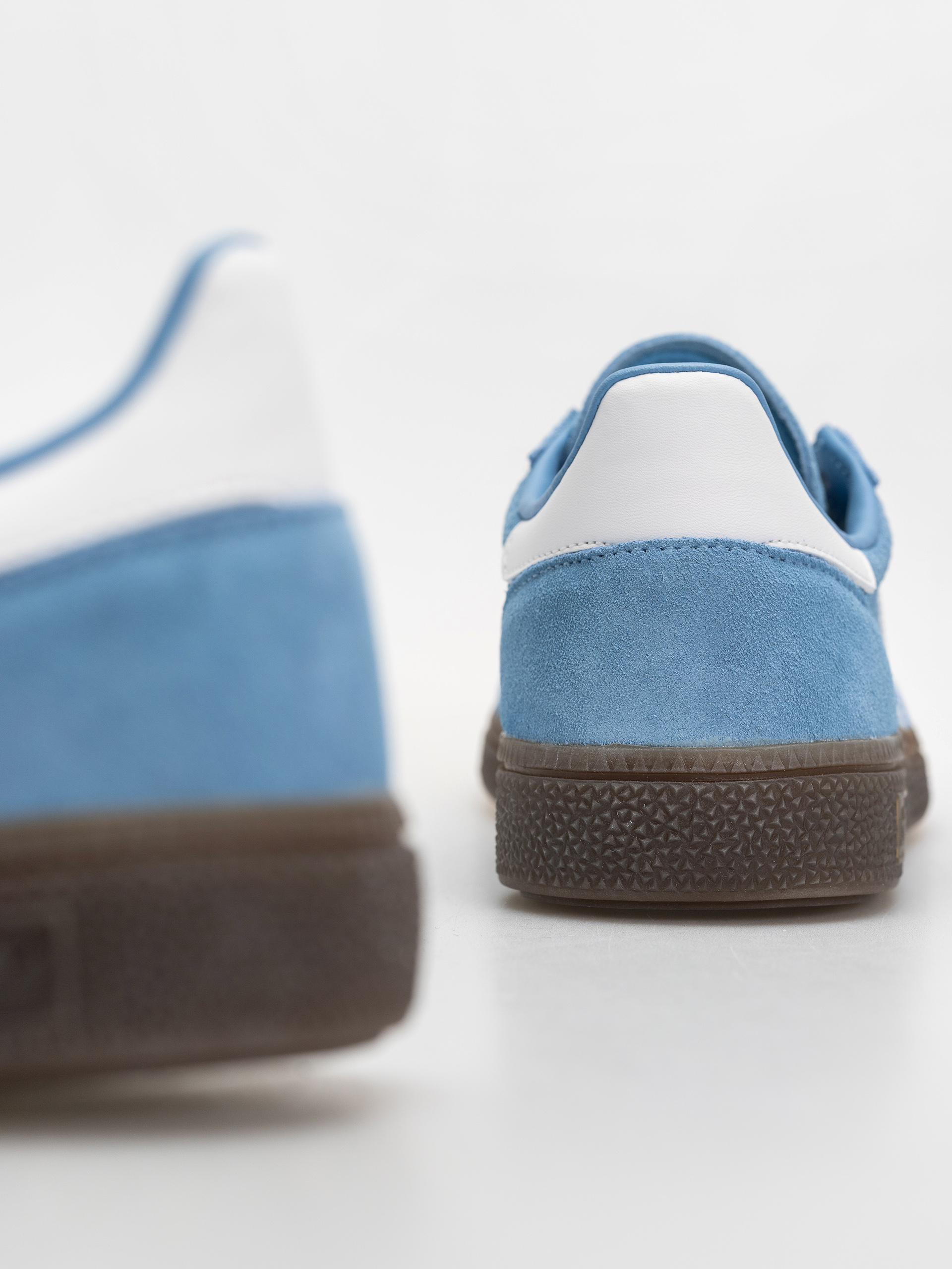 Buty adidas Handball Spezial (light blue/cloud white/gum5)