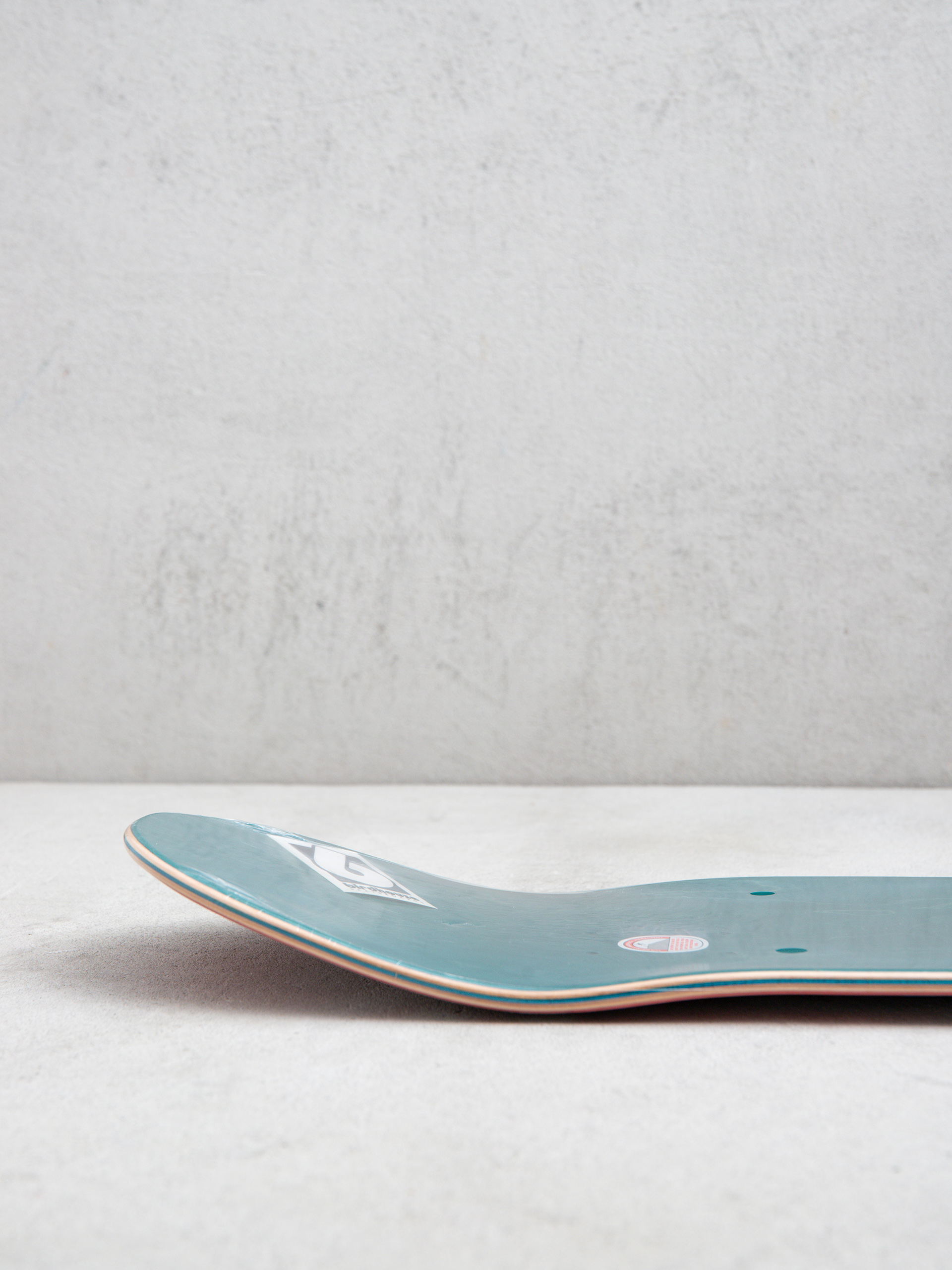 Deck Birdhouse Hawk Spiral (red)