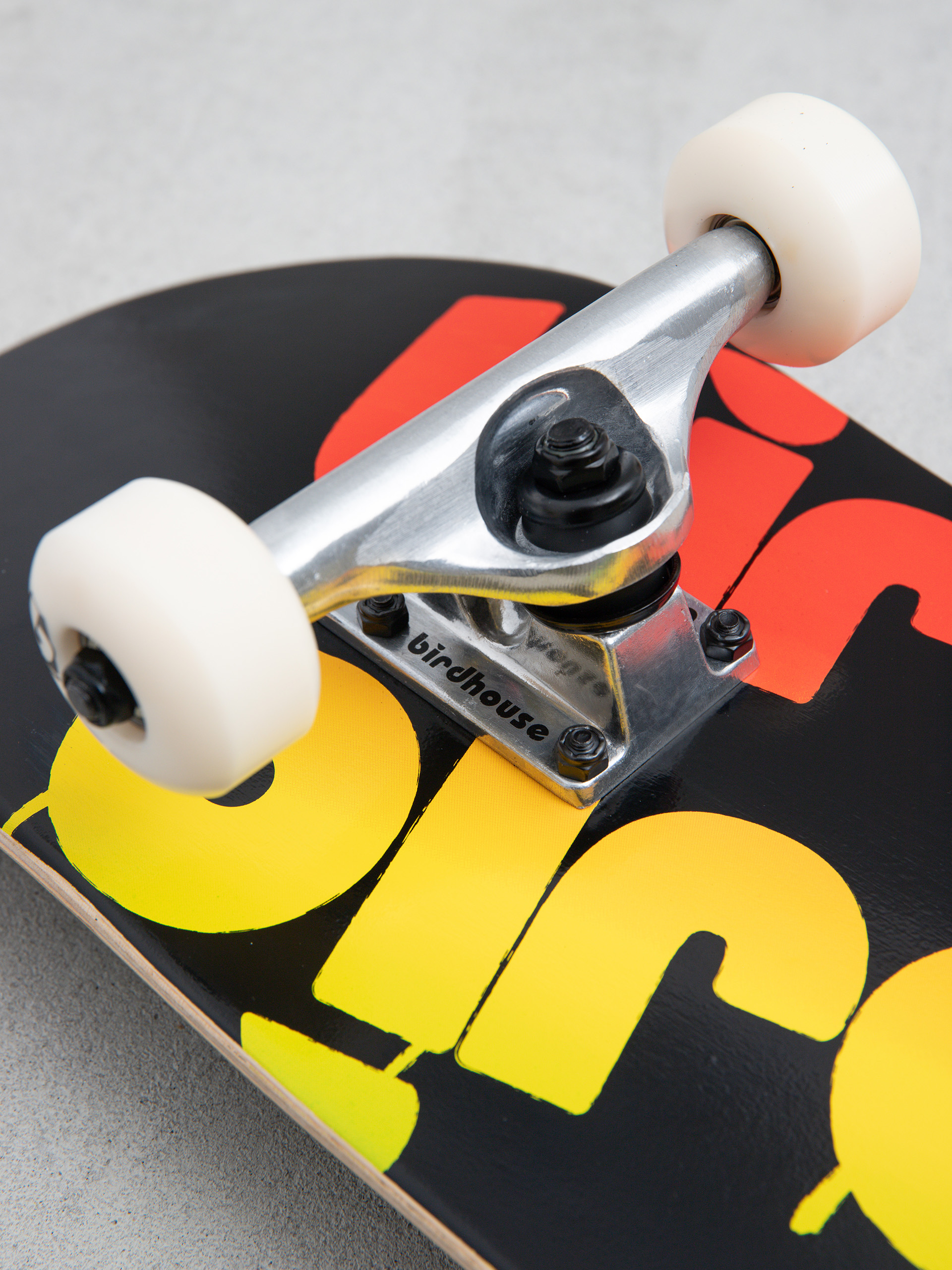 Deskorolka Birdhouse Triple Stack (rasta)