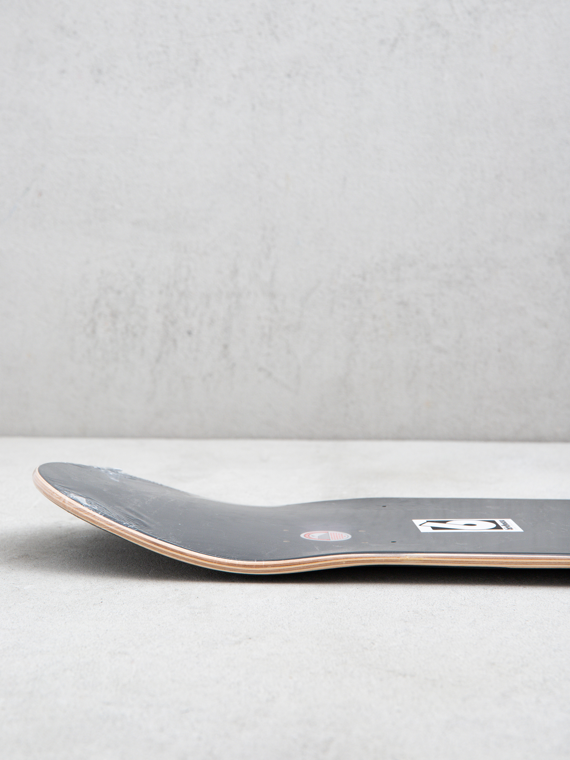 Deskorolka Birdhouse Team Logo (black)