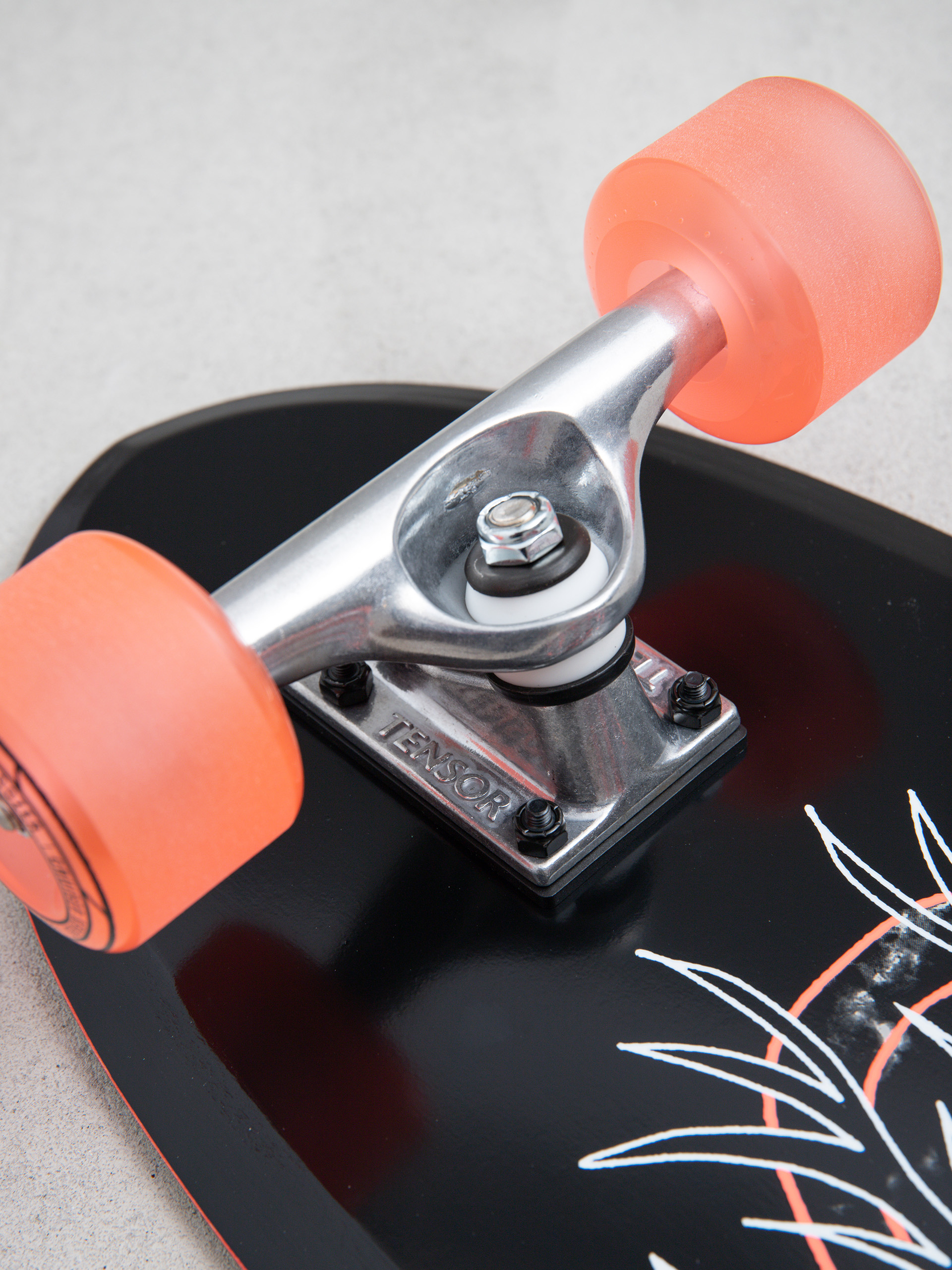 Deskorolka cruiser Globe Blazer Fuego (bamboo red)