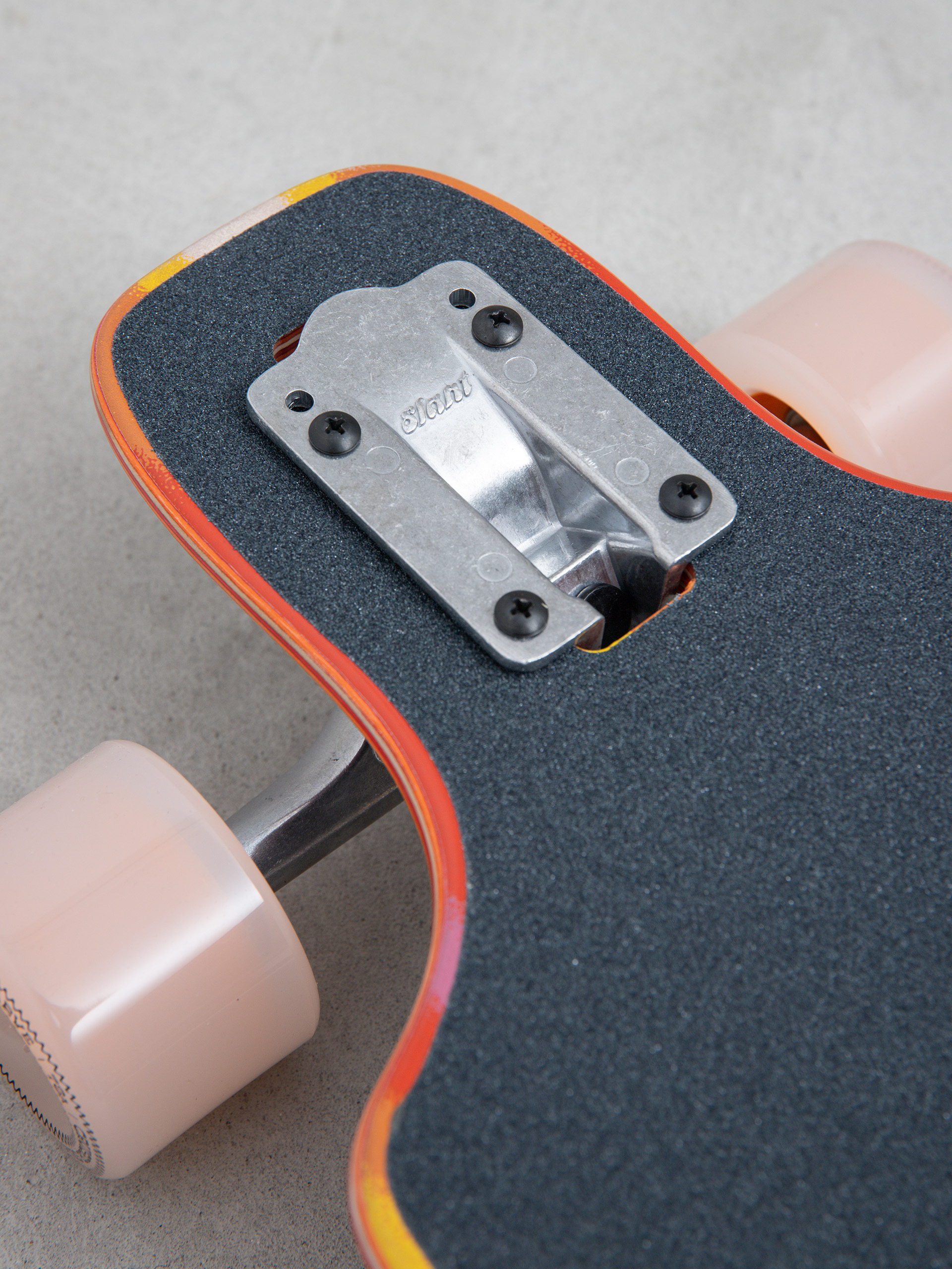 Longboard Globe Outlier (scorch)