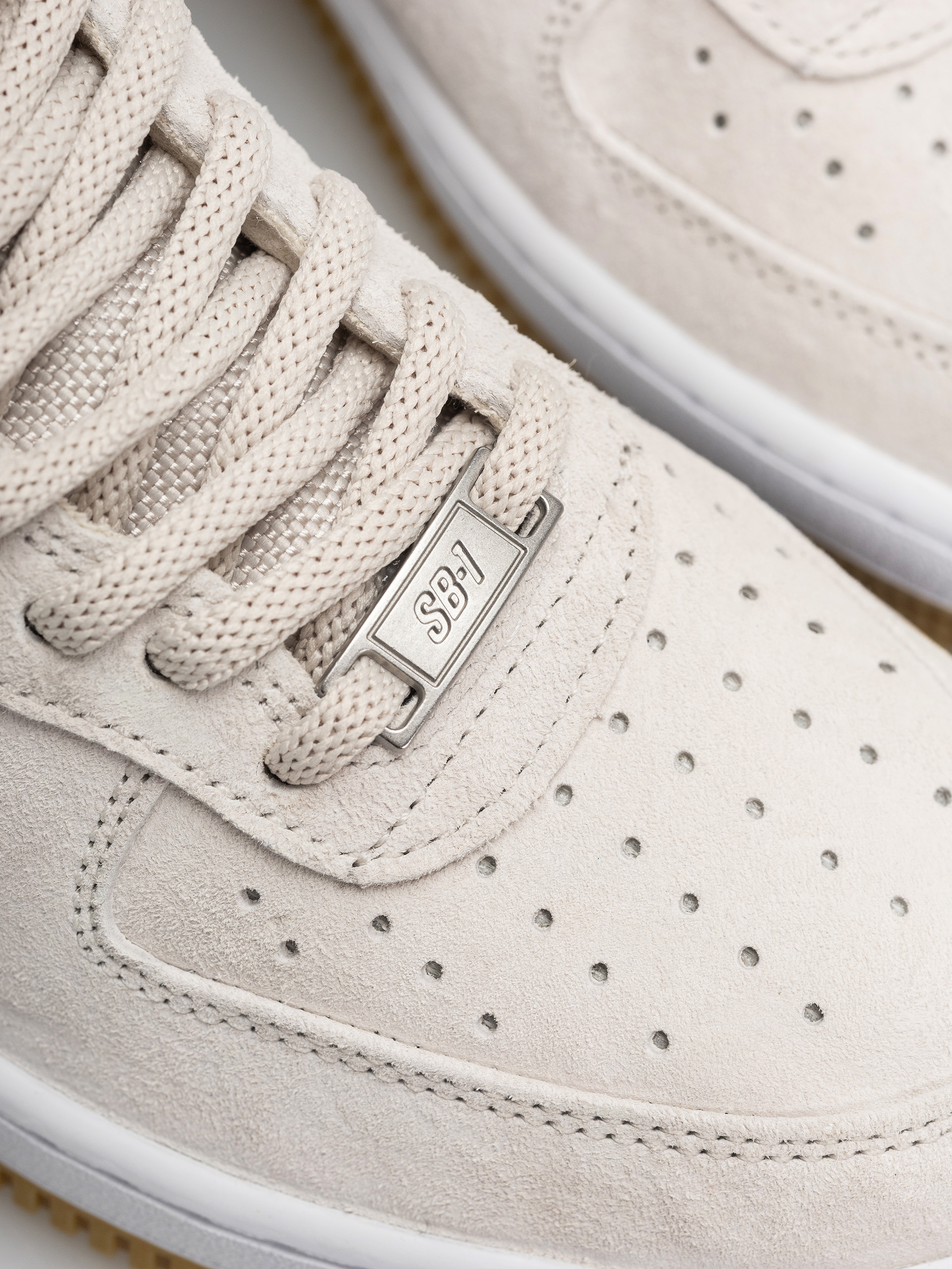 Buty Nike SB Air Force 1 (lt orewood brn/lt orewood brn/white)