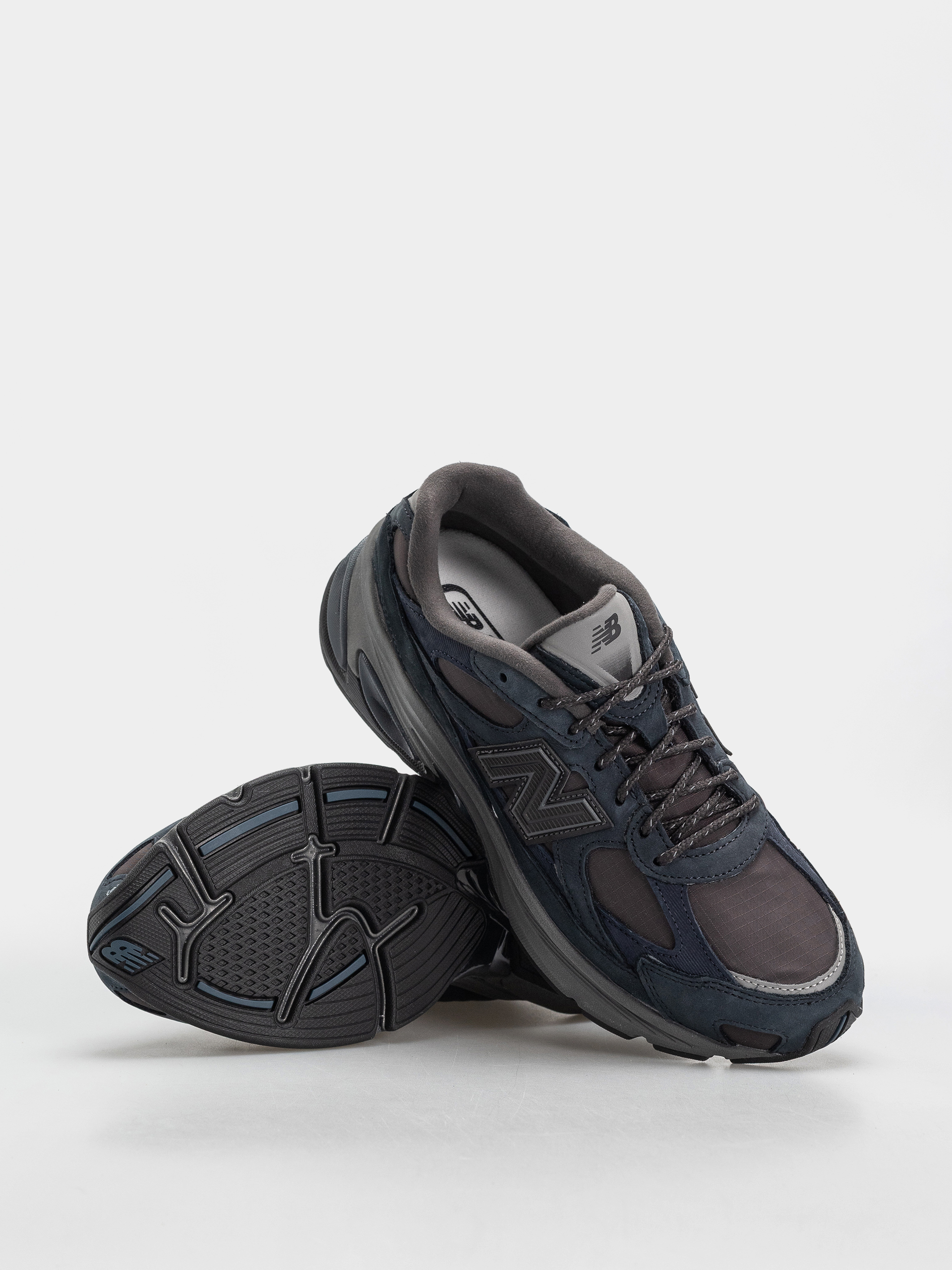 Buty New Balance 2010 (outerspace/faded black/eclipse)