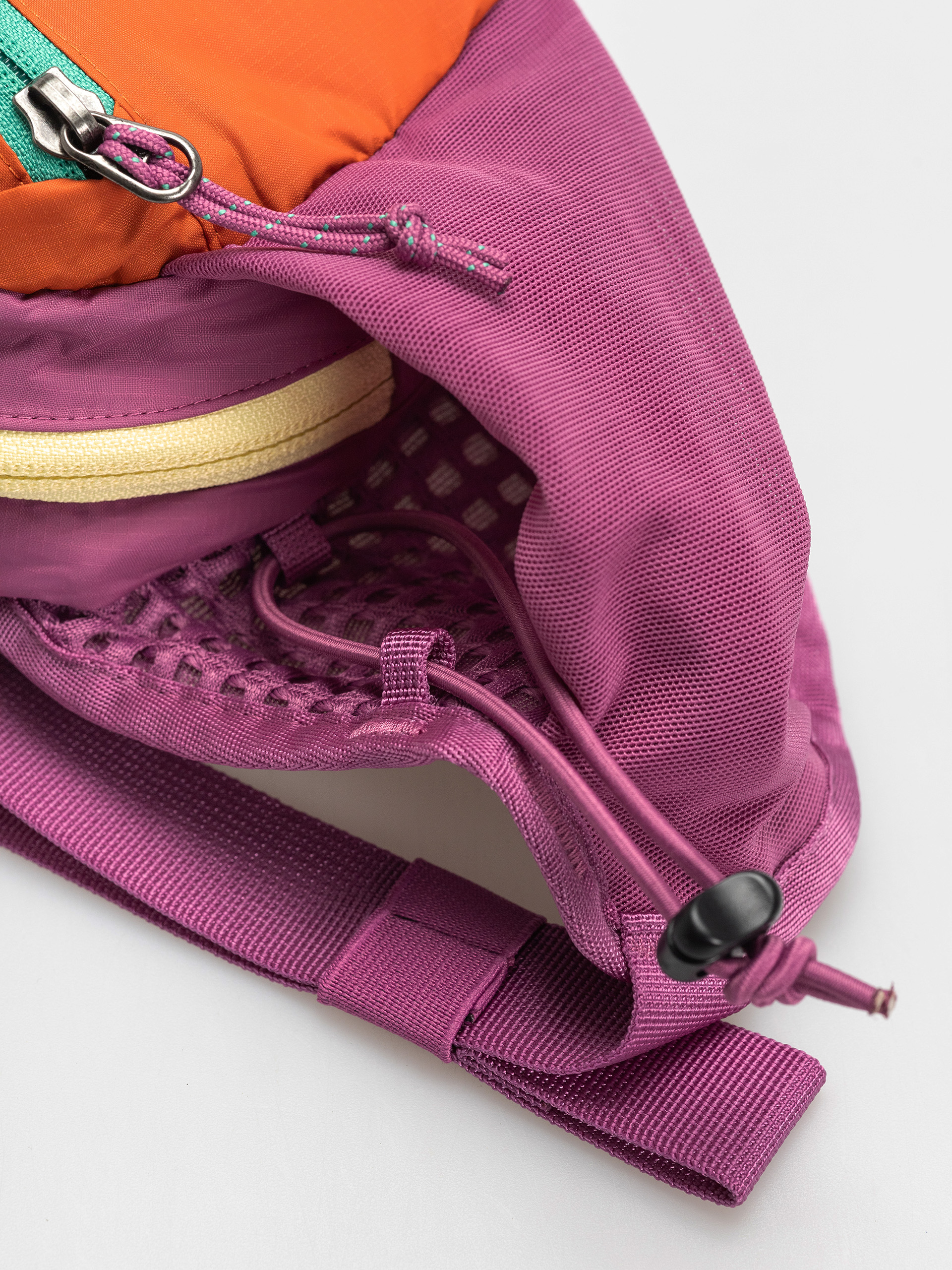 Nerka Patagonia Terravia (faded magenta)