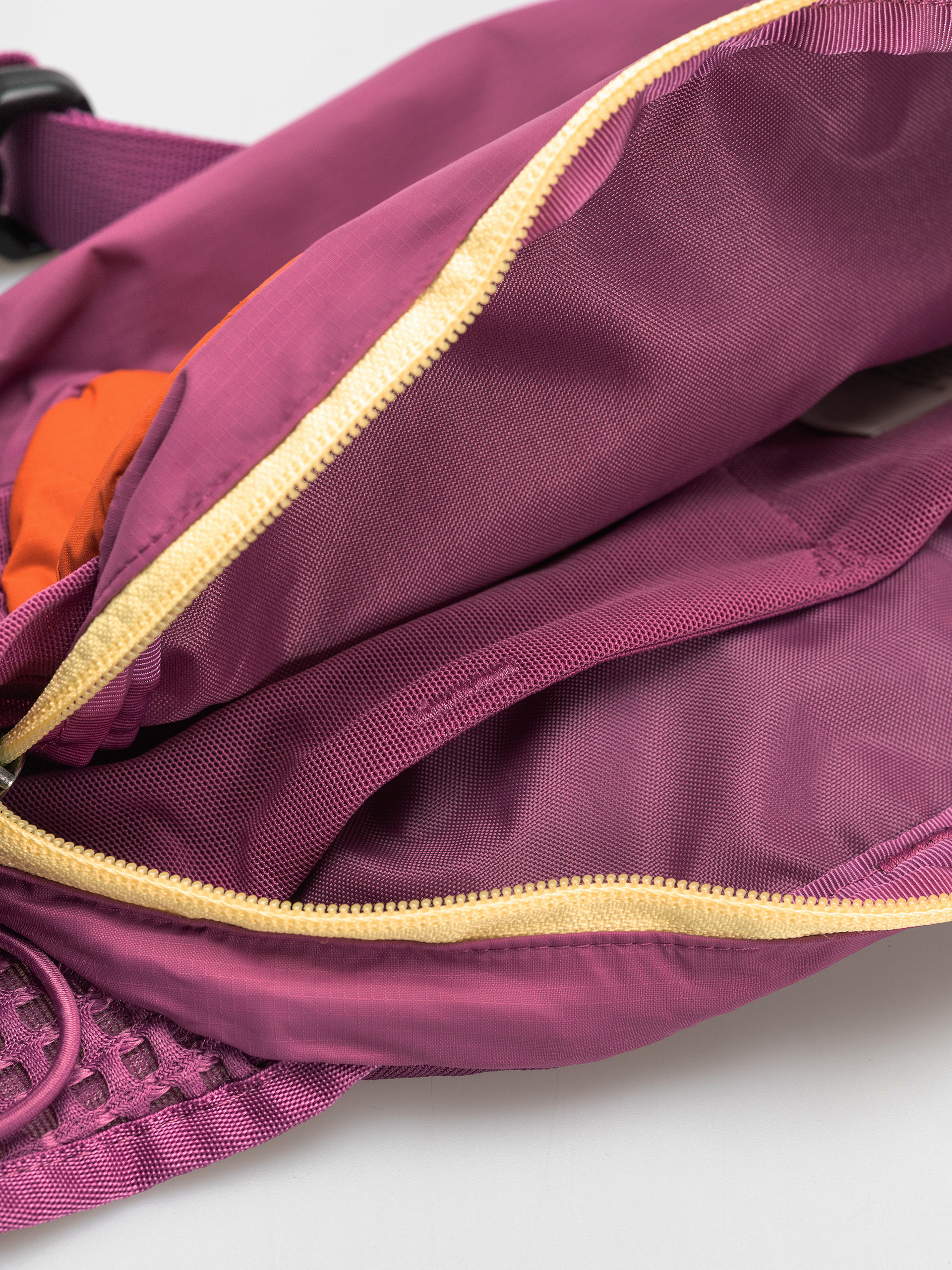 Nerka Patagonia Terravia (faded magenta)