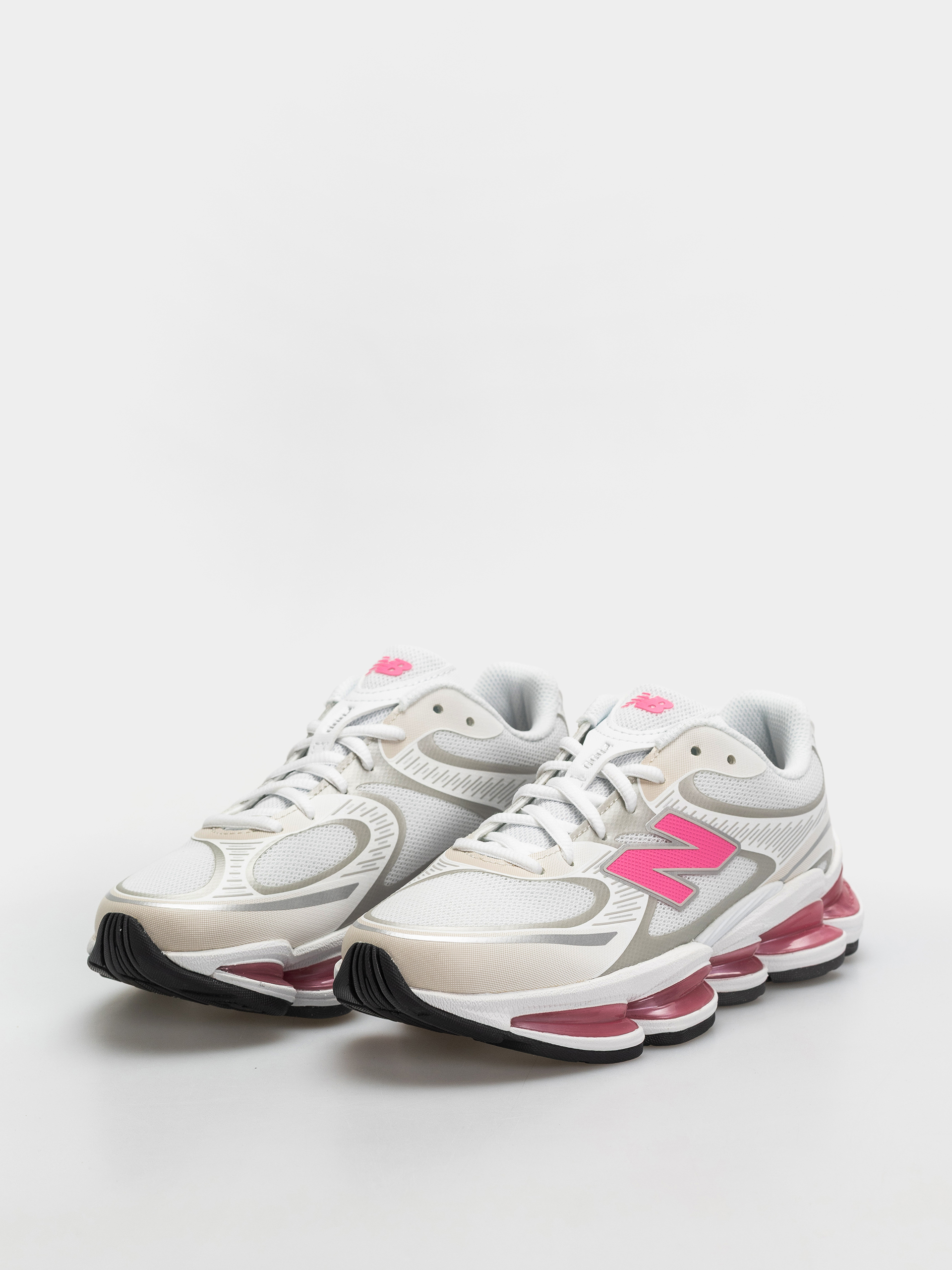 Buty New Balance 2000 (103 white/30% lighter pink heat)