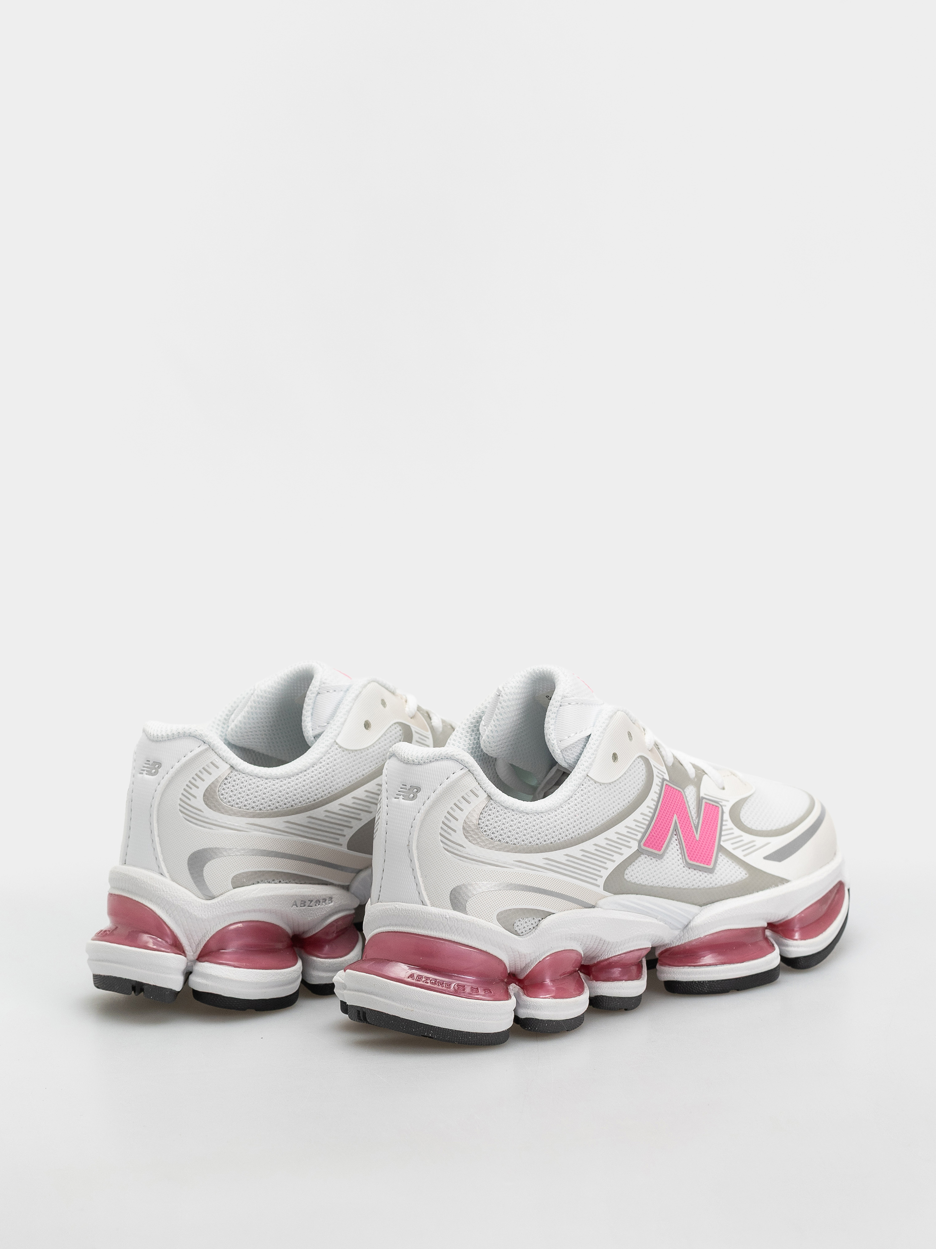 Buty New Balance 2000 (103 white/30% lighter pink heat)