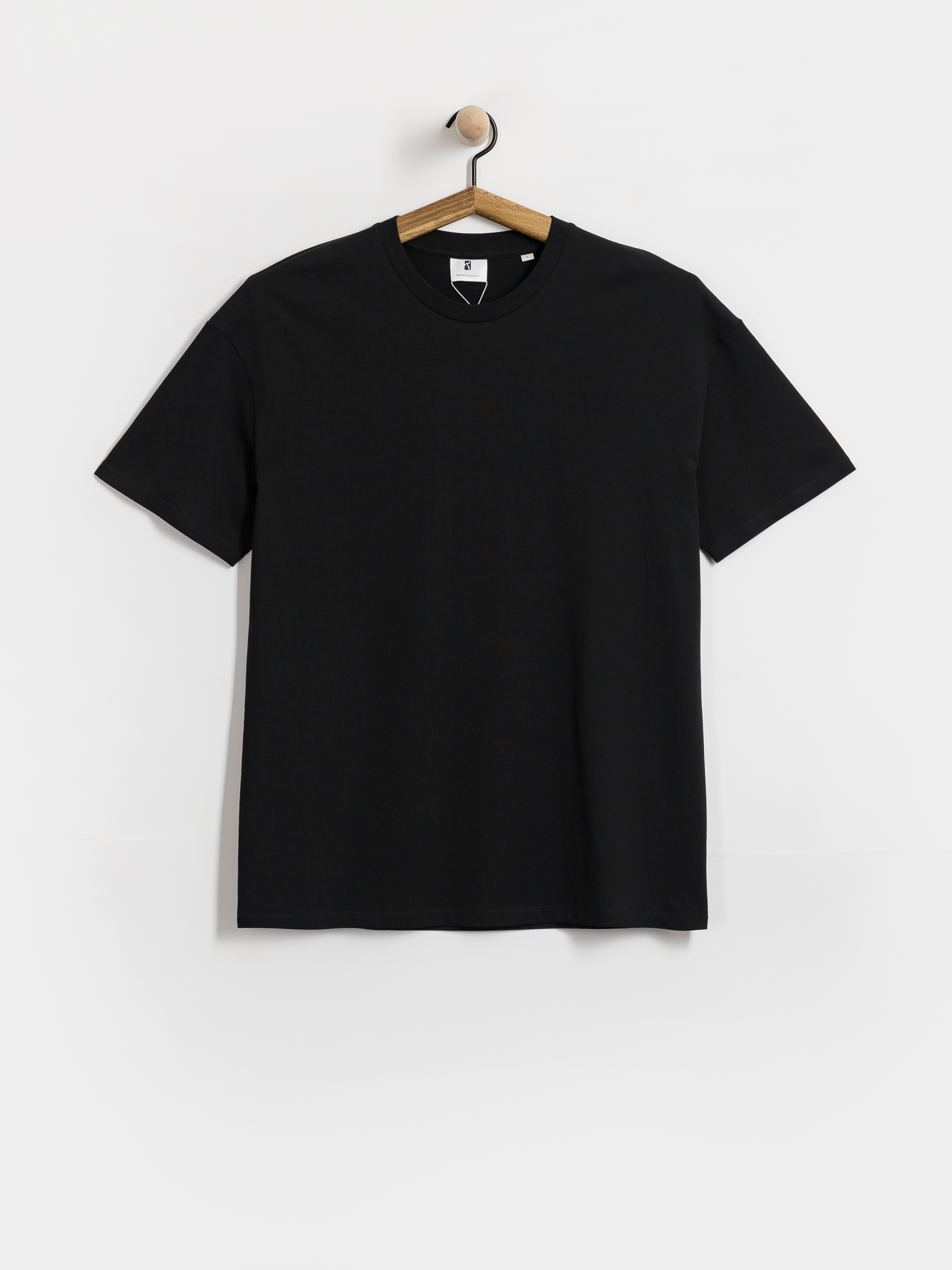 T-shirt Poetic Collective Spray (black)
