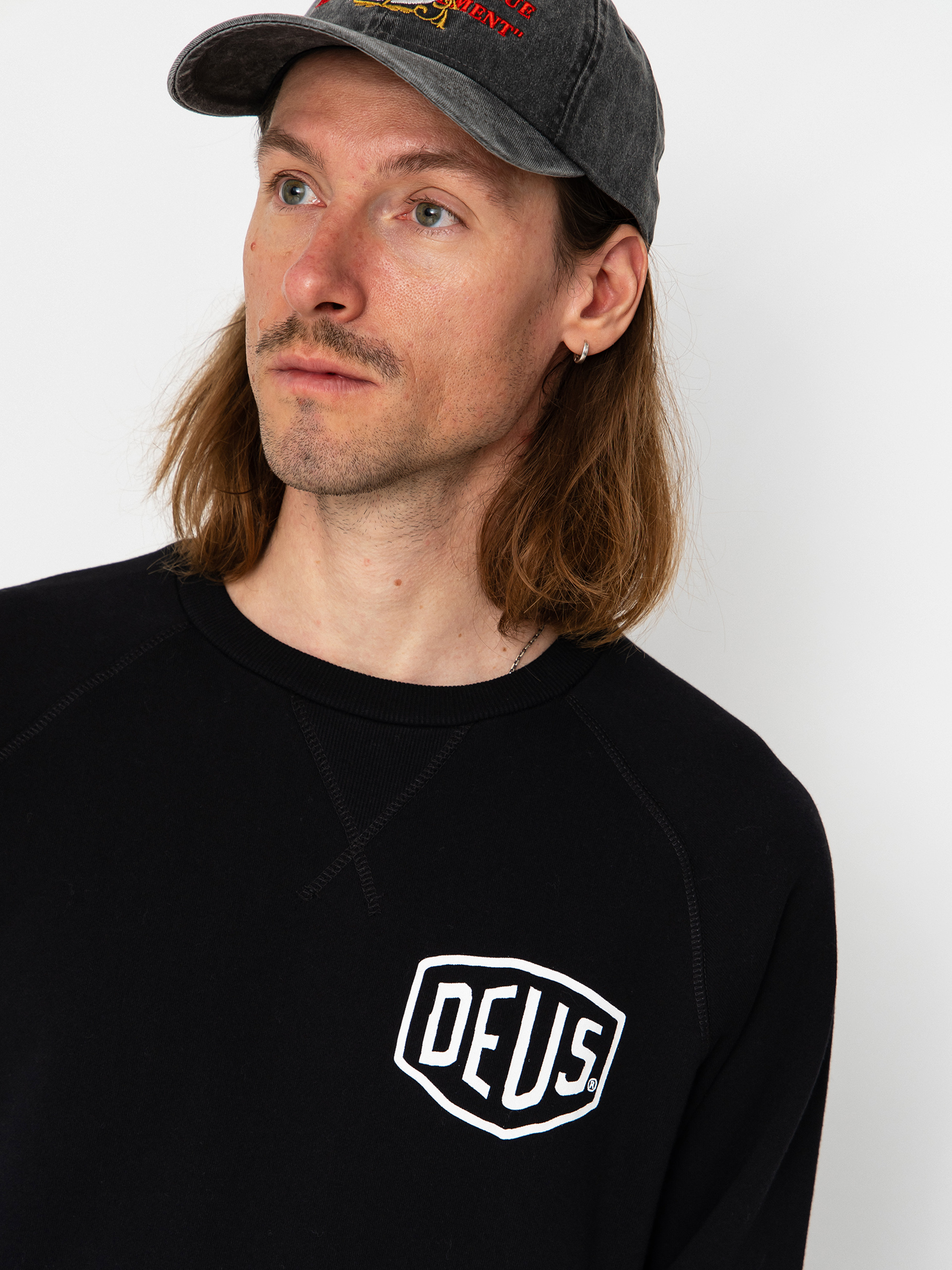 Bluza Deus Ex Machina Harajuku Address Crew (black)