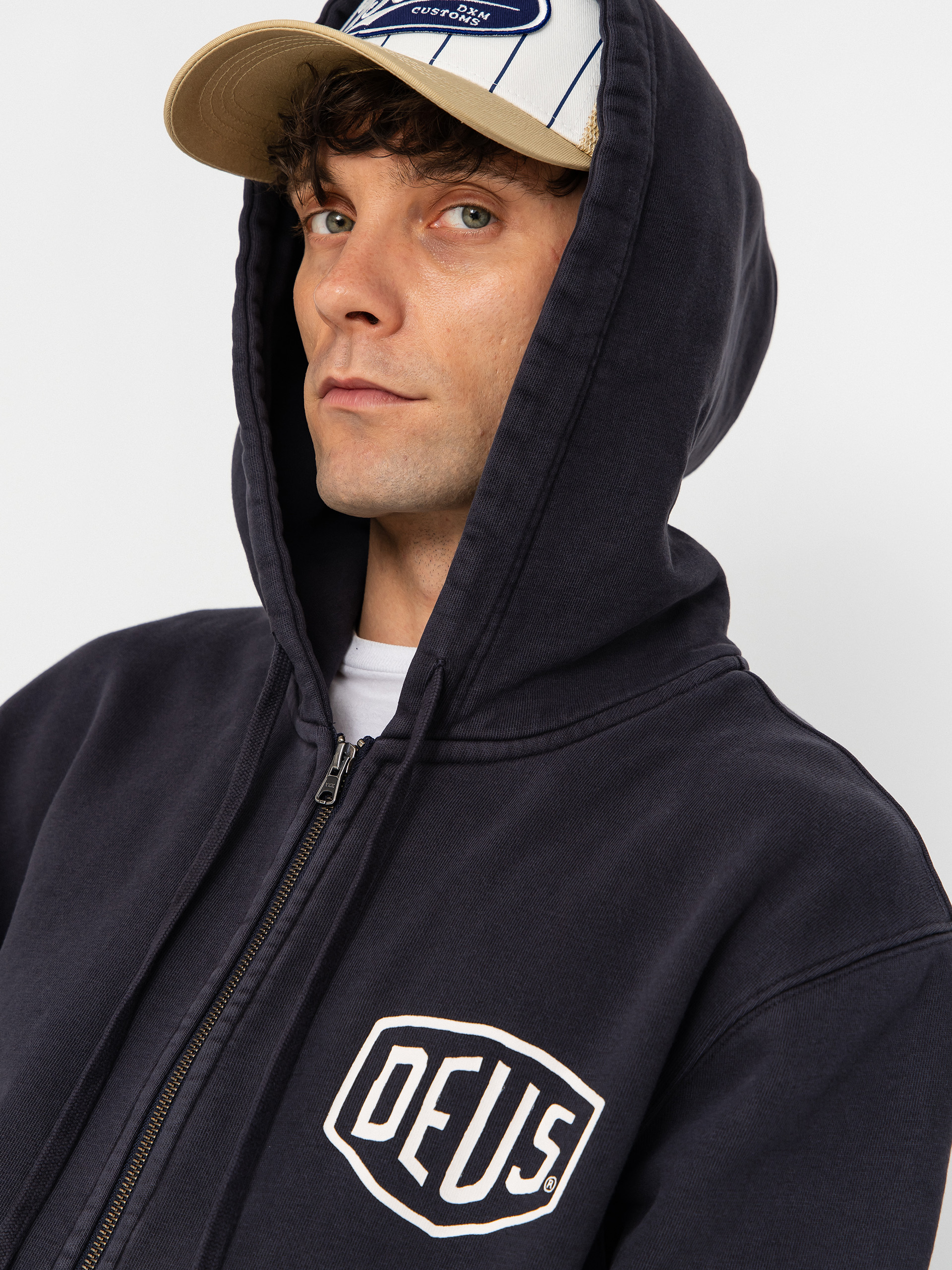 Bluza z kapturem Deus Ex Machina Shield Garment Dyed ZHD (black)