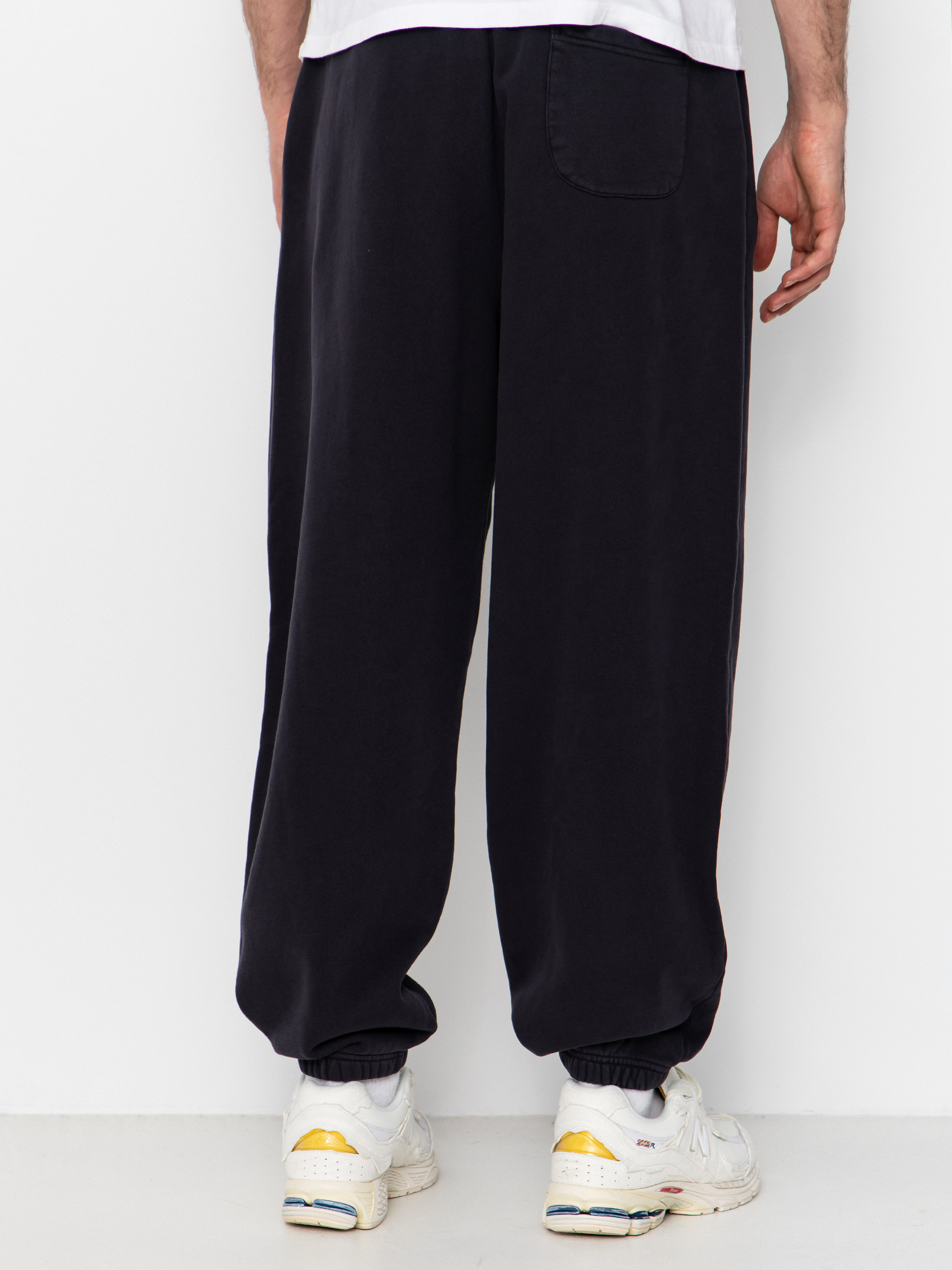 Spodnie Deus Ex Machina Shield Garment Dyed Track (black)