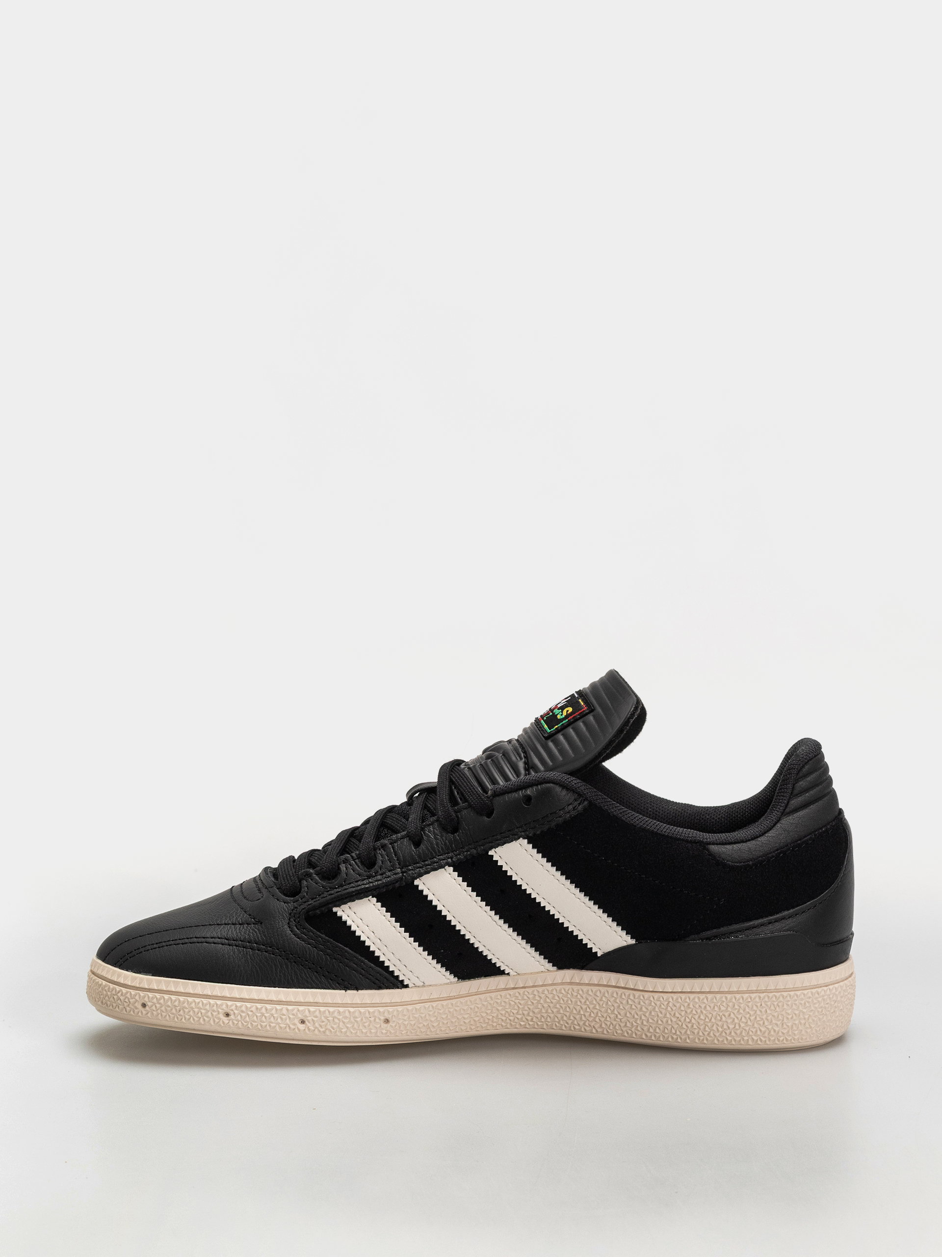 Buty adidas Busenitz (cblack/cwhite/goldmt)