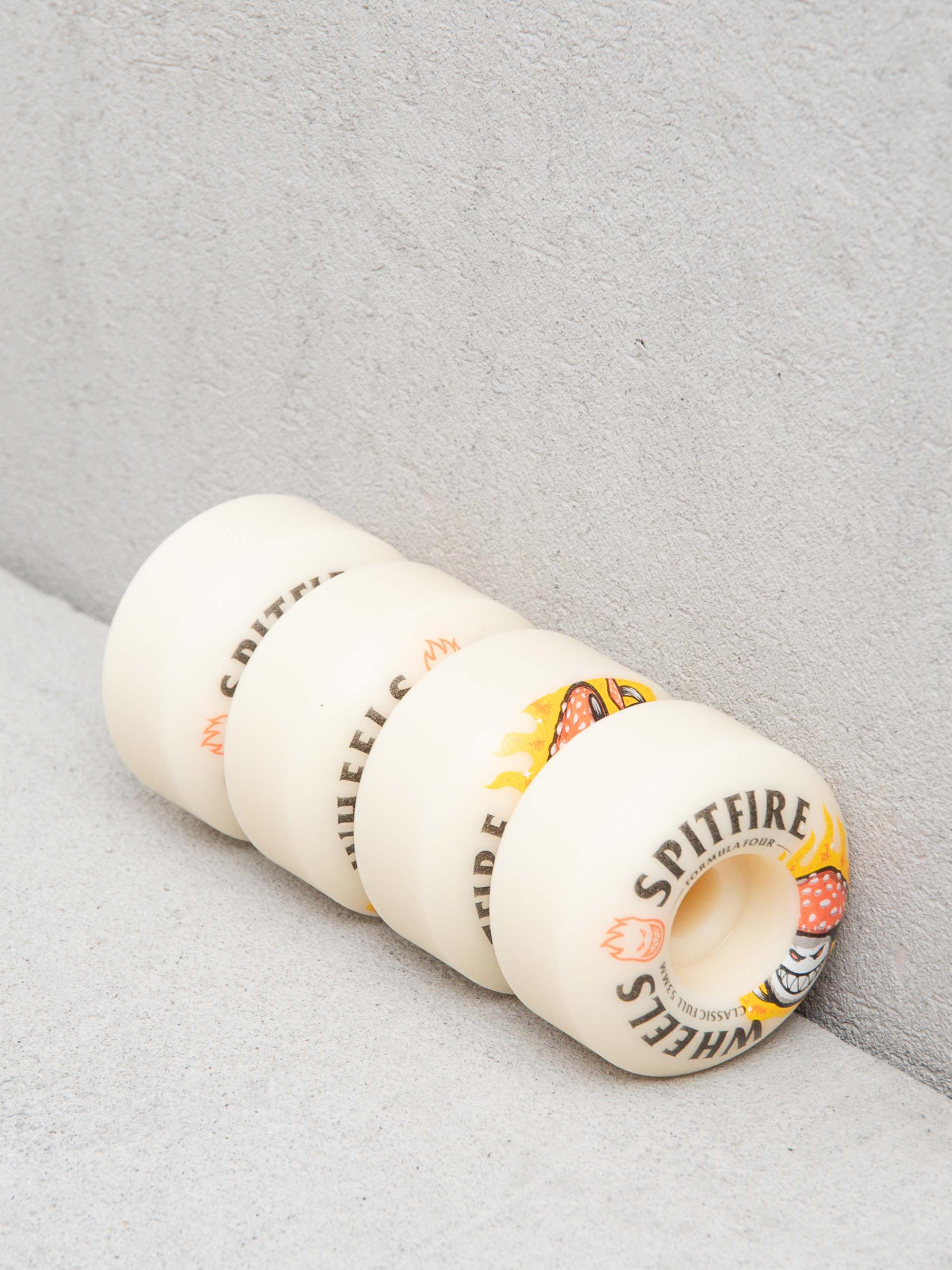 Kółka Spitfire F4 99D Shroom Bighead Classic Full (natural)