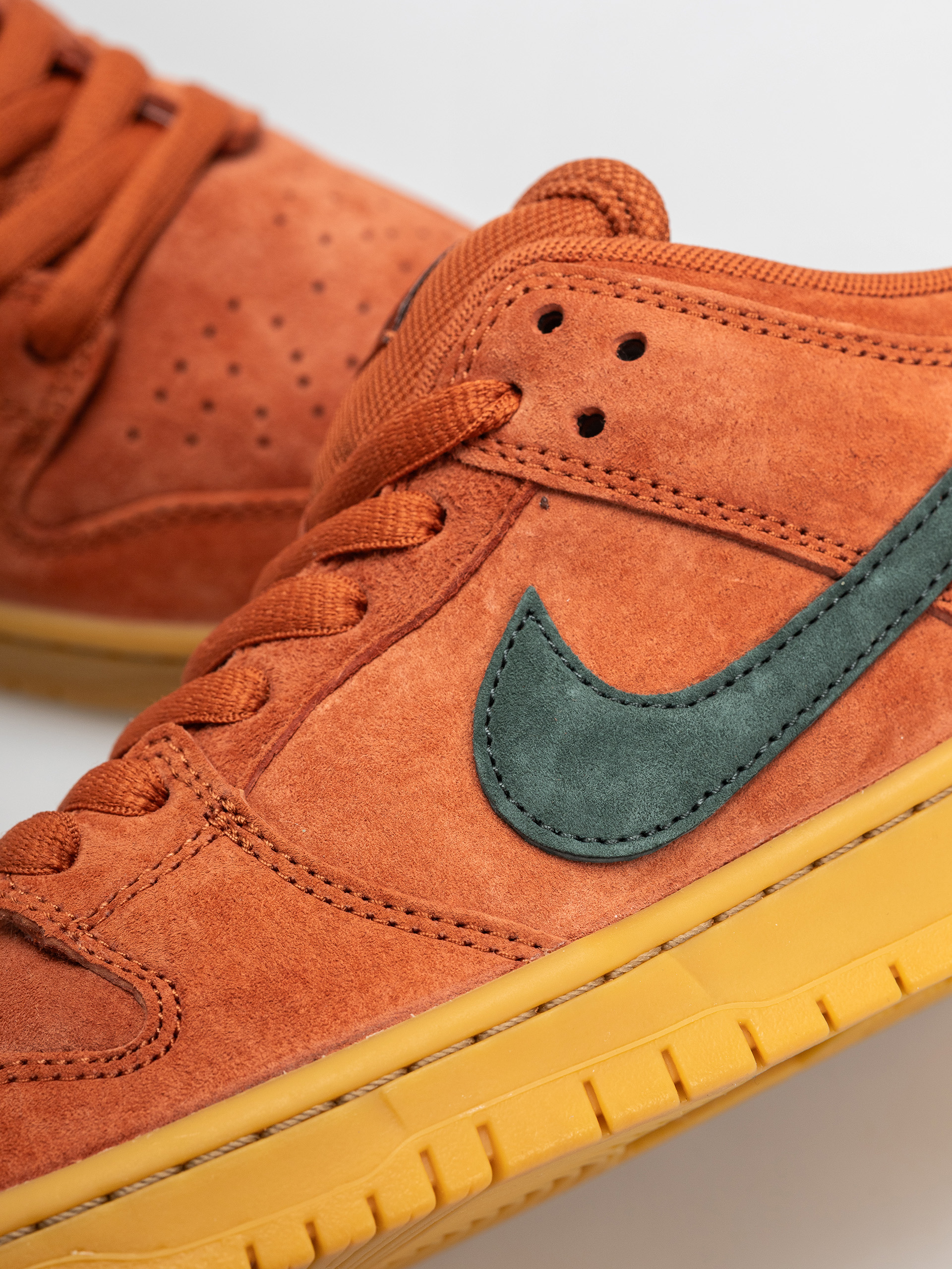 Buty Nike SB Dunk Low Pro (burnt sunrise/vintage green)