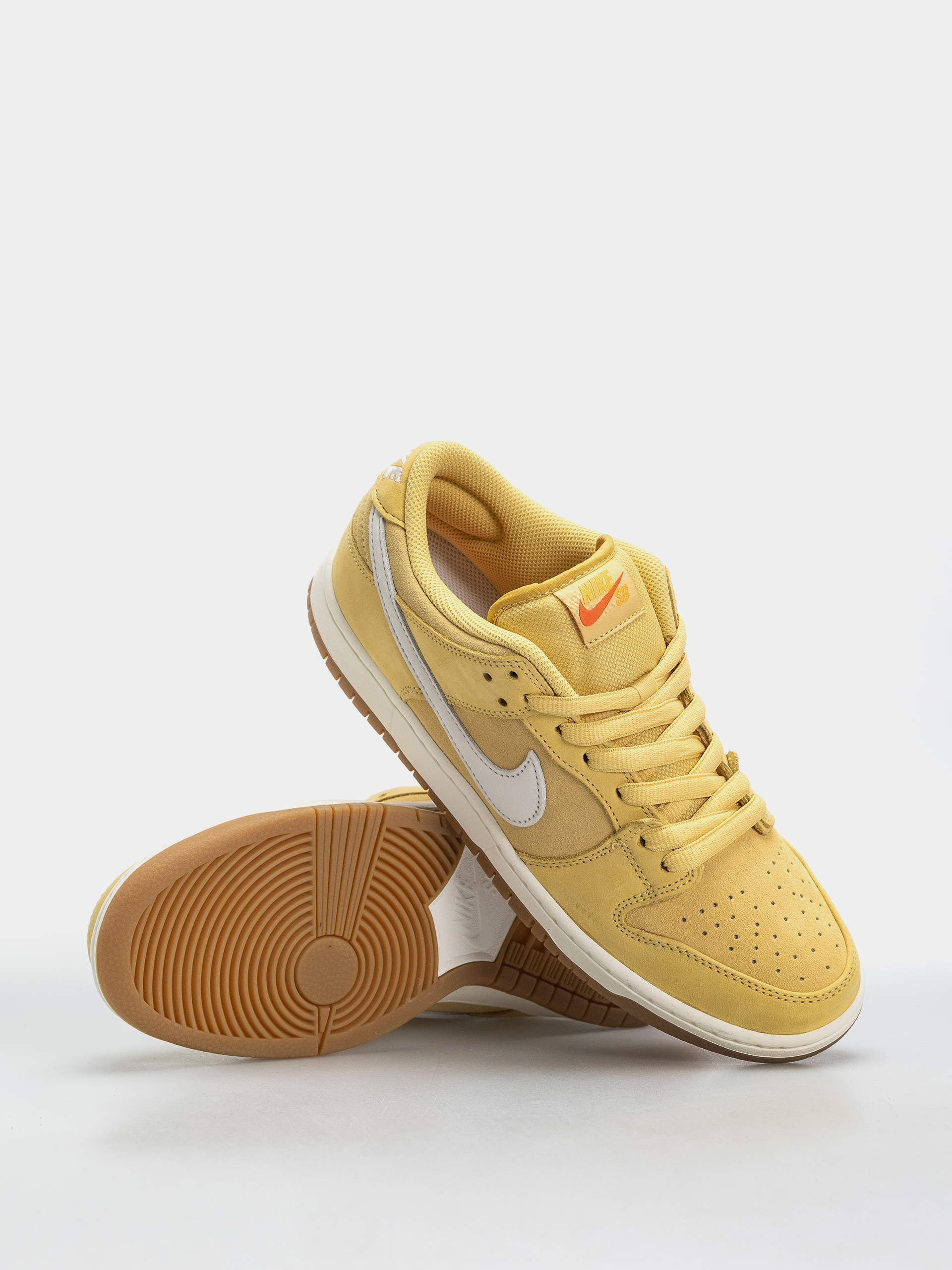 Buty Nike SB Dunk Low Pro (saturn gold/sail saturn gold solar flare)
