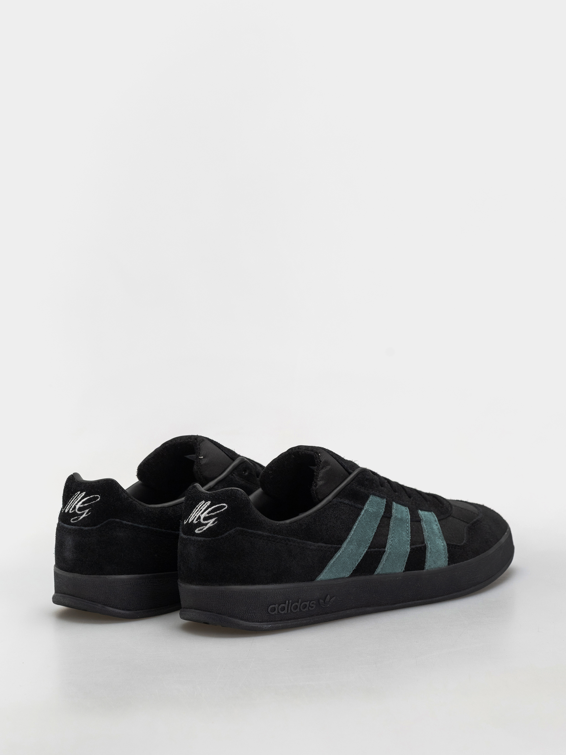 Buty adidas Aloha Super (cblack/pretea/ftwwht)