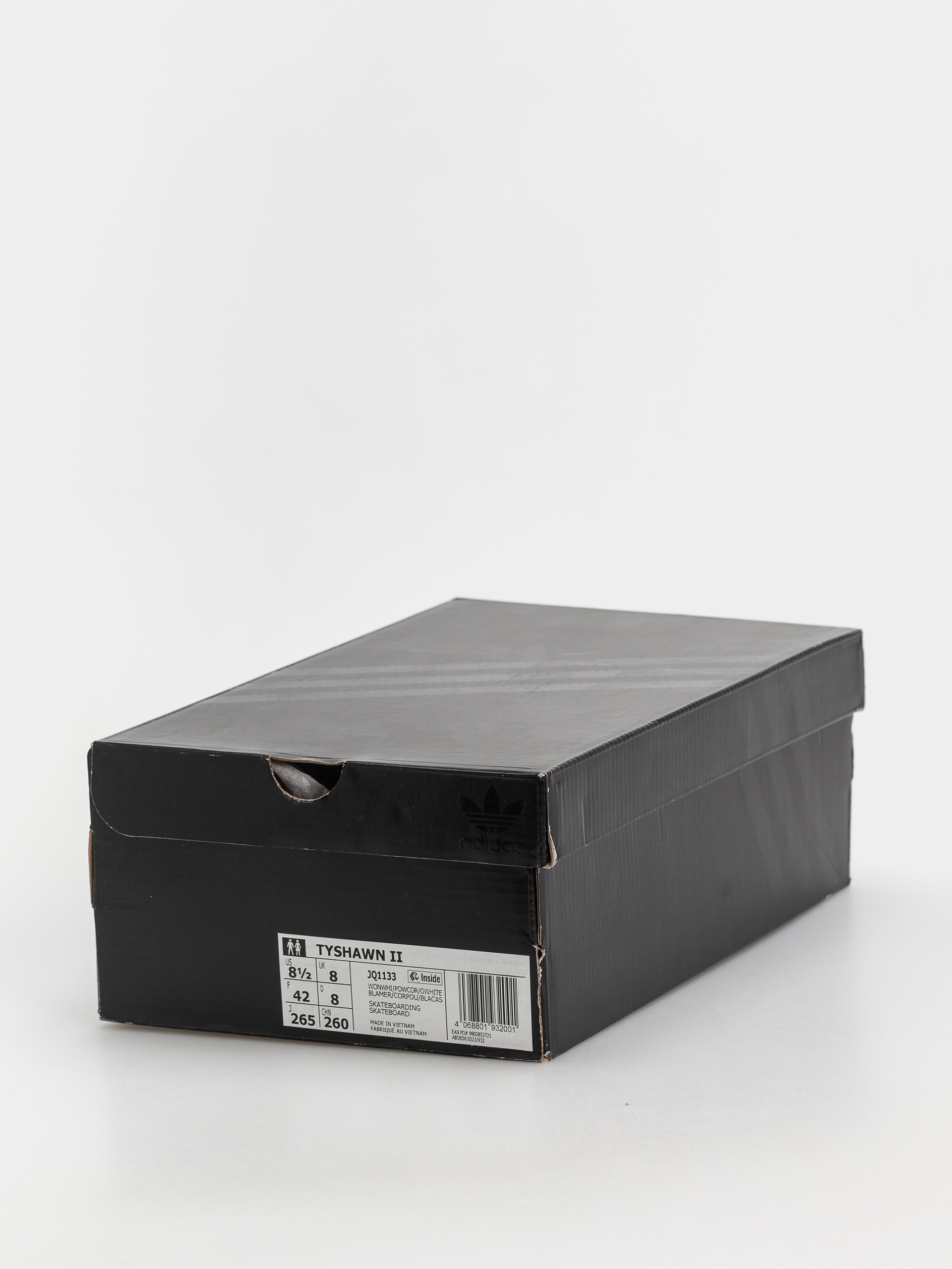 Buty adidas Tyshawn II (wonwhi/powcor/owhite)