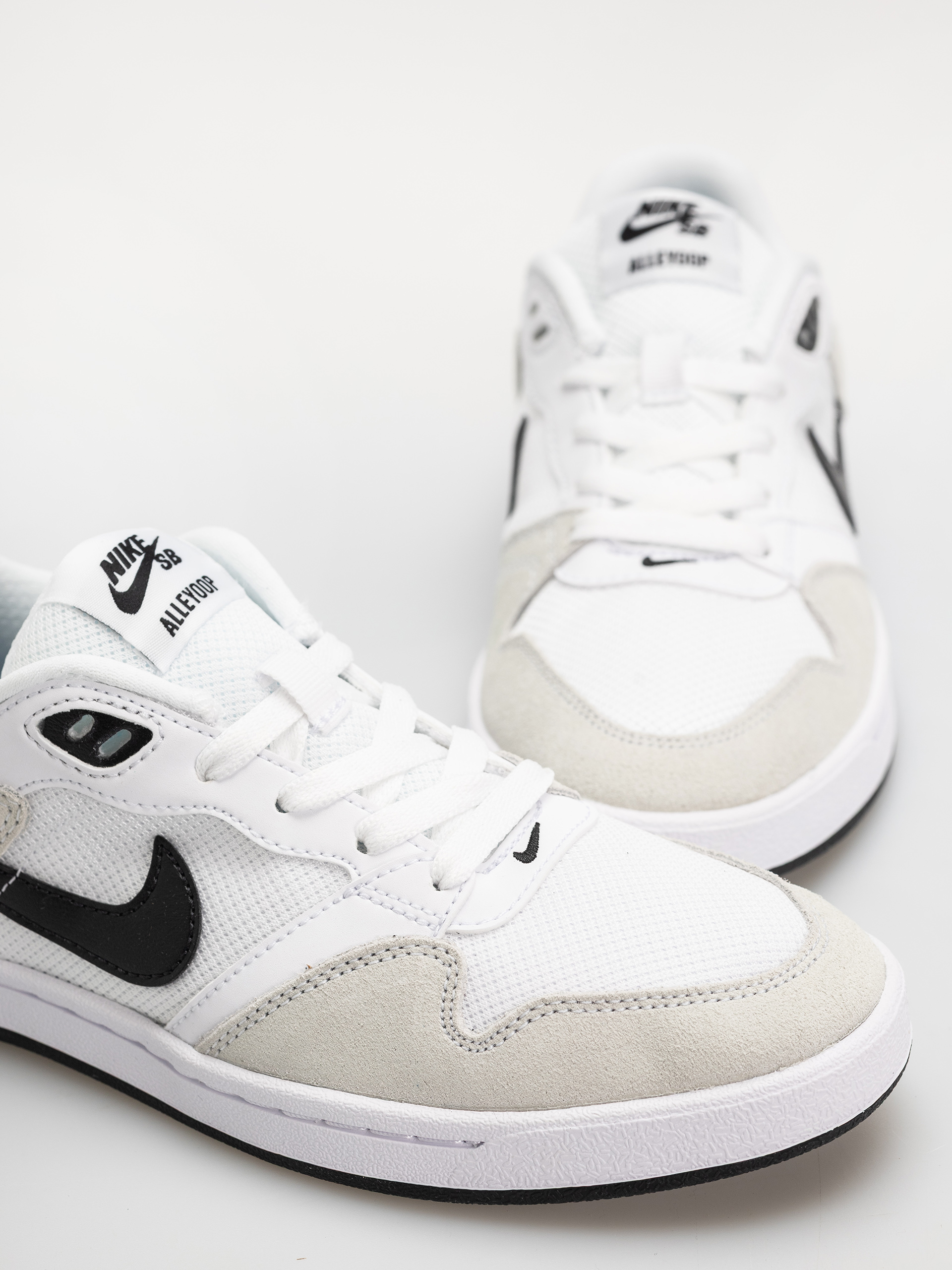 Buty Nike SB Alleyoop JR (white/black white)