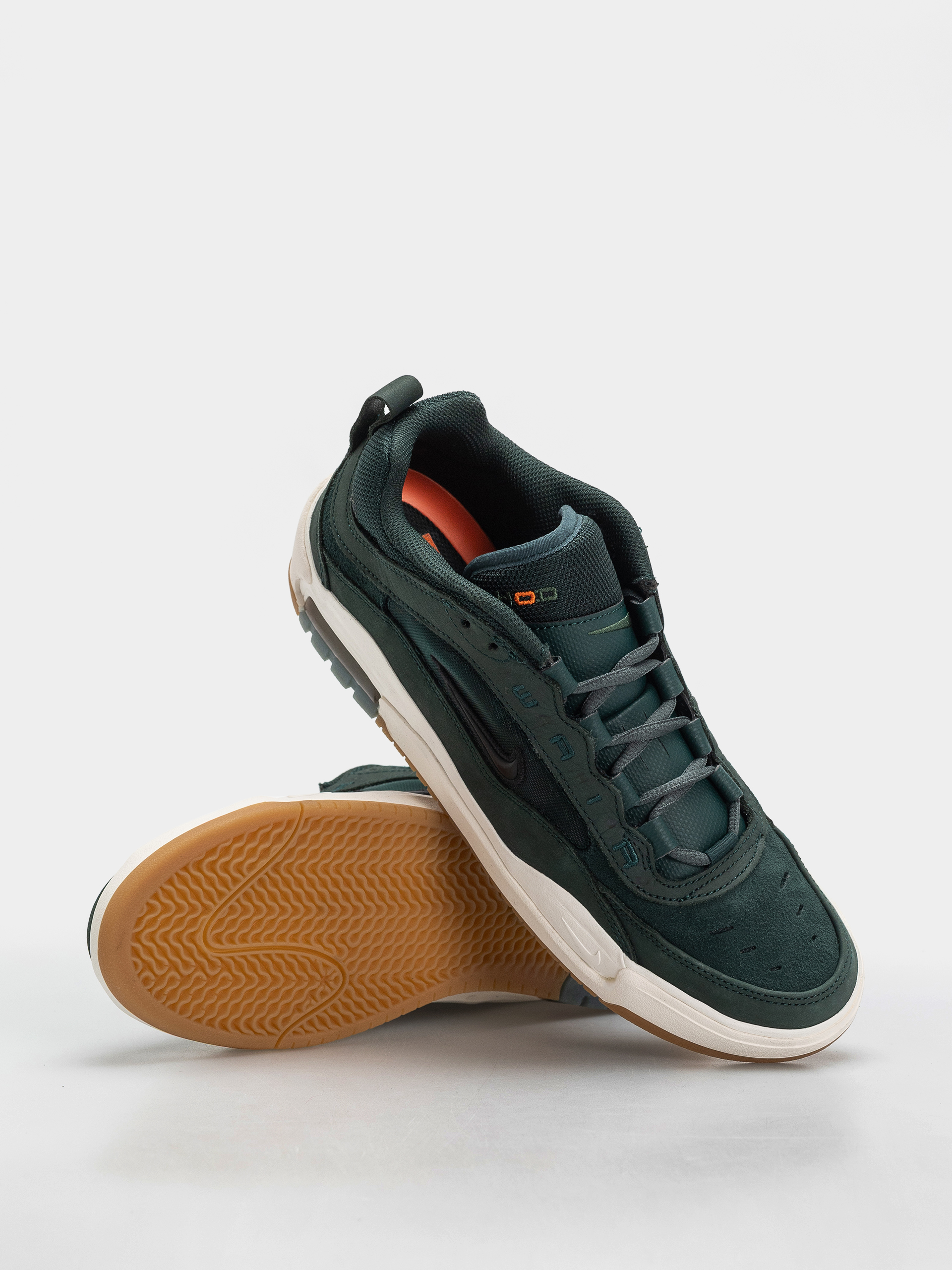 Buty Nike SB Air Max Ishod Iso (deep fir/black fir sail)