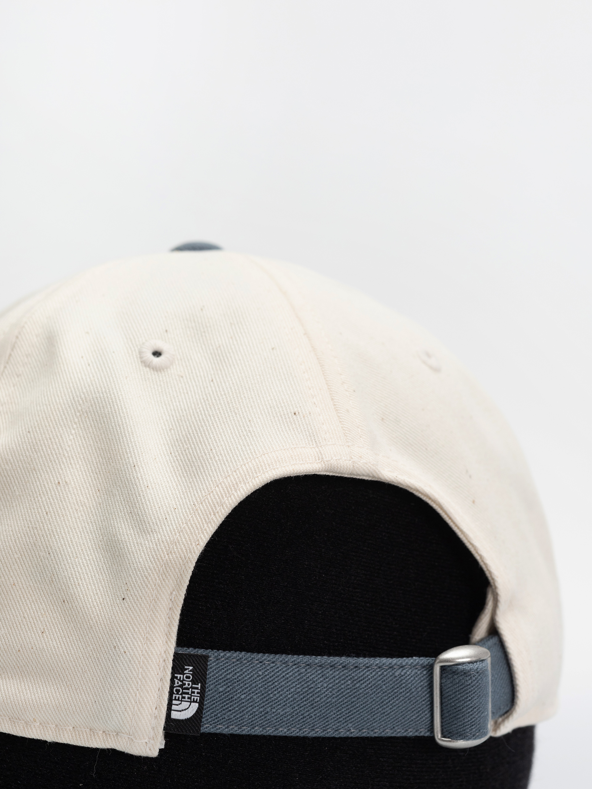Czapka z daszkiem The North Face Roomy Norm (granite grey/wh)