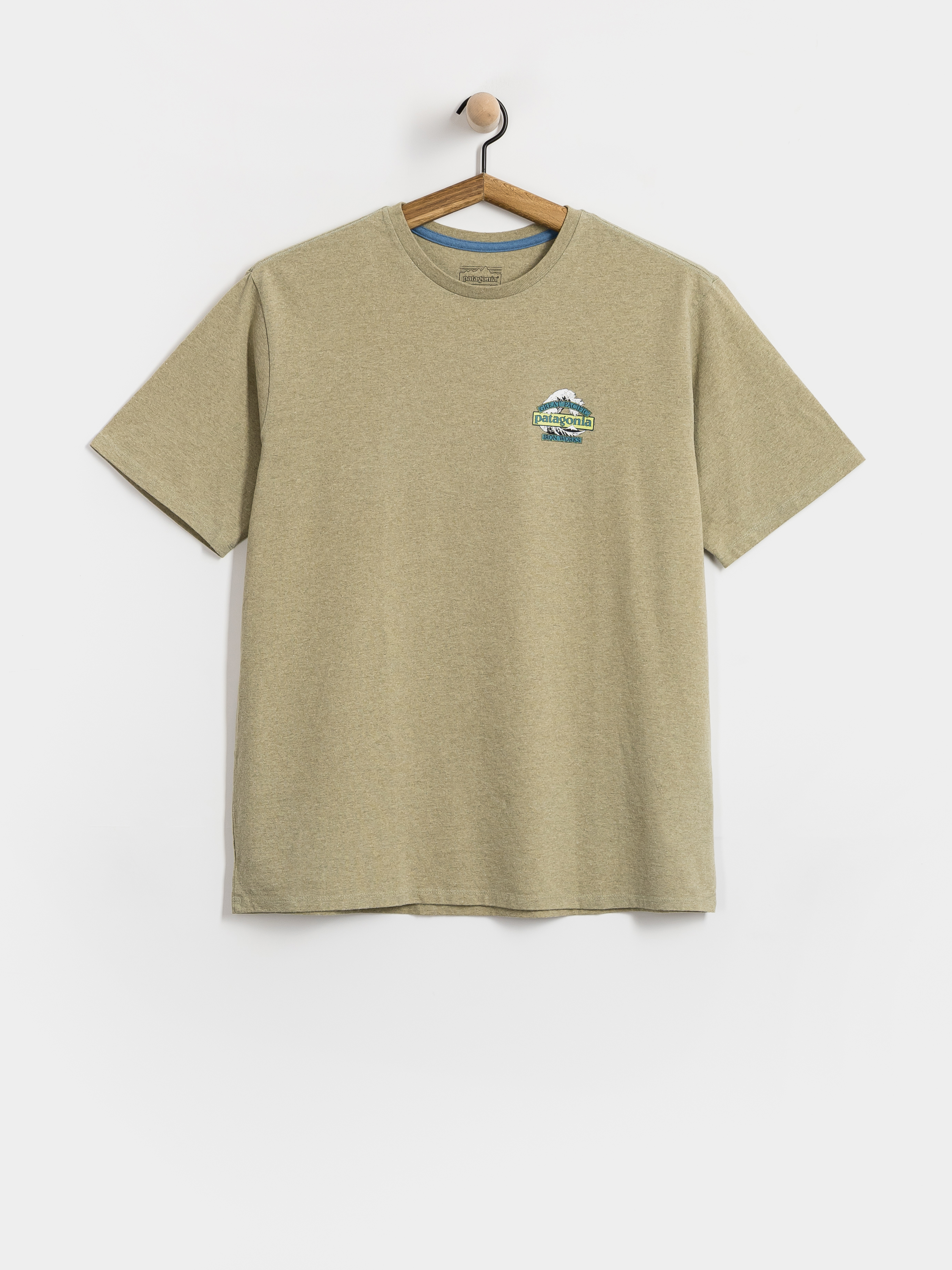 T-shirt Patagonia Great Waves (gumtree green)