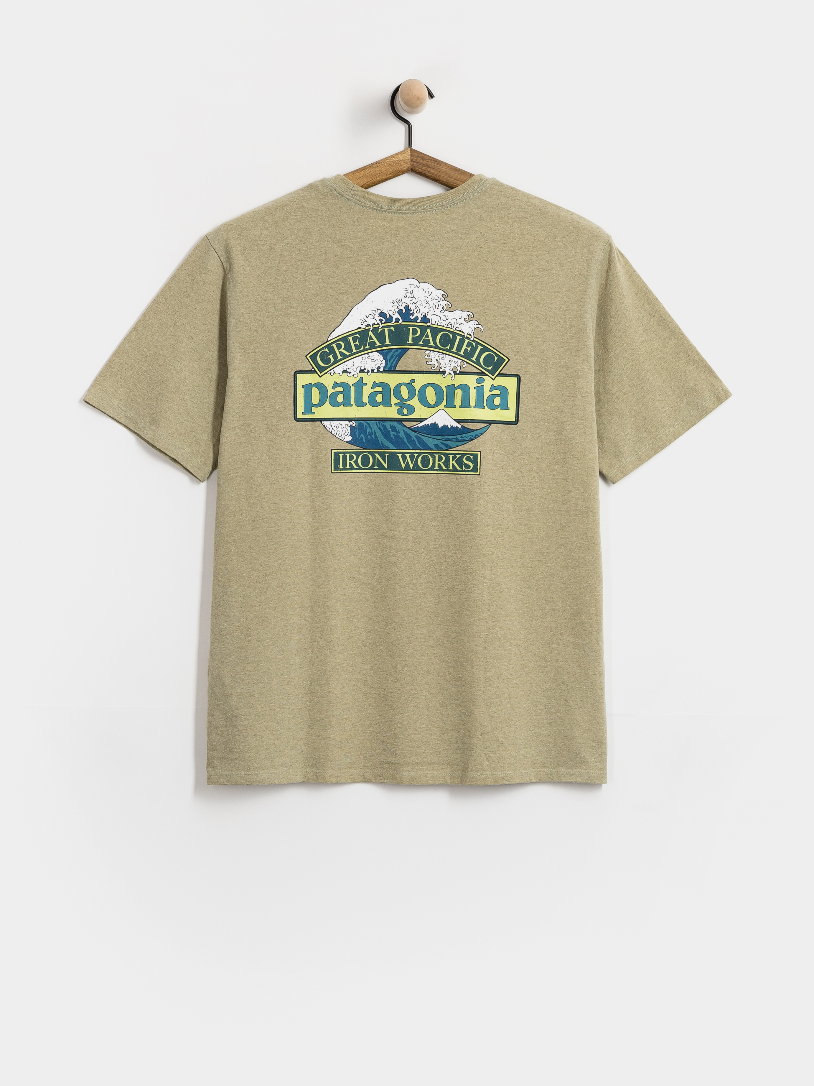 T-shirt Patagonia Great Waves (gumtree green)
