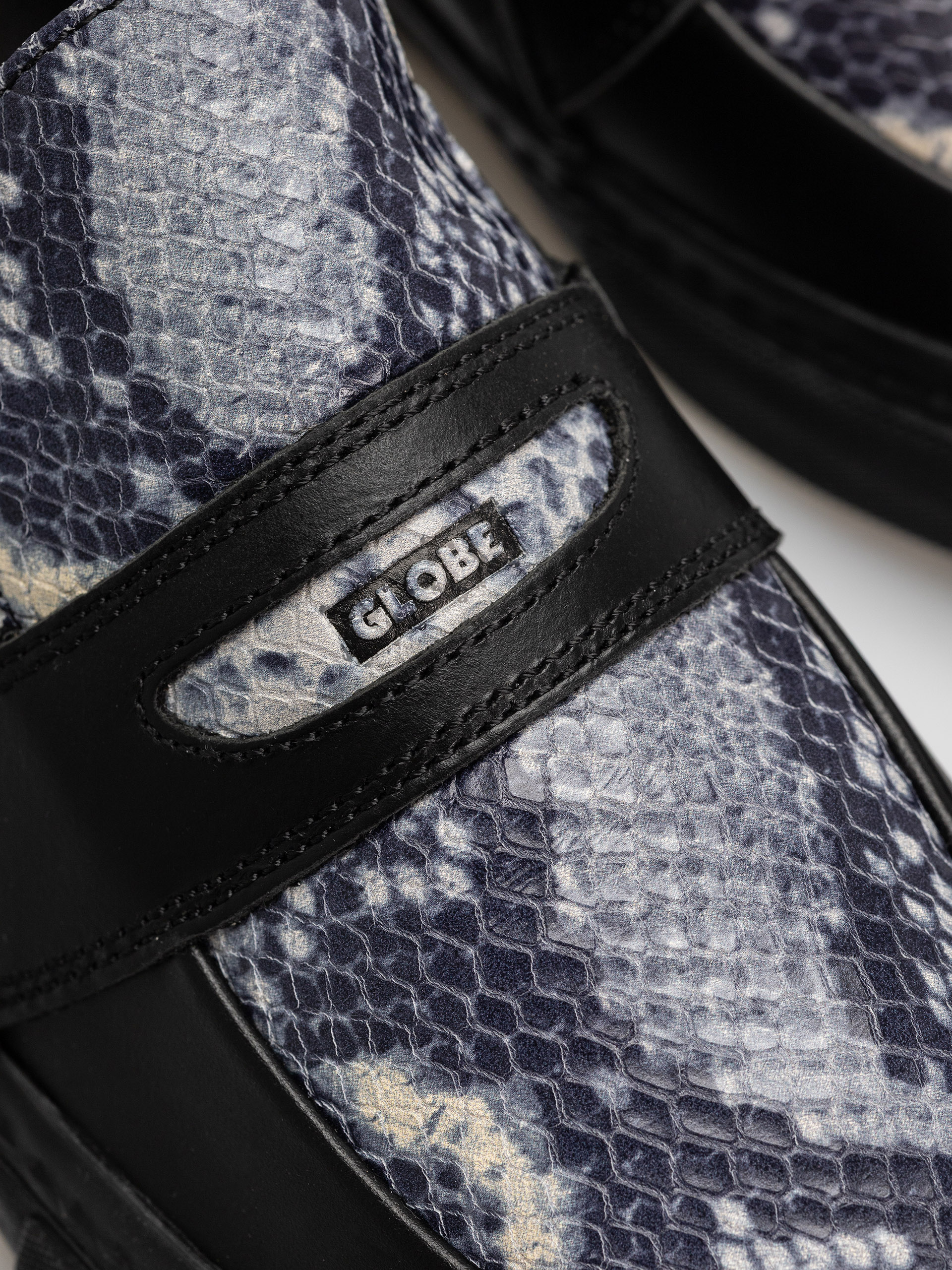 Buty Globe Liaizon (wasted talent black/snake)