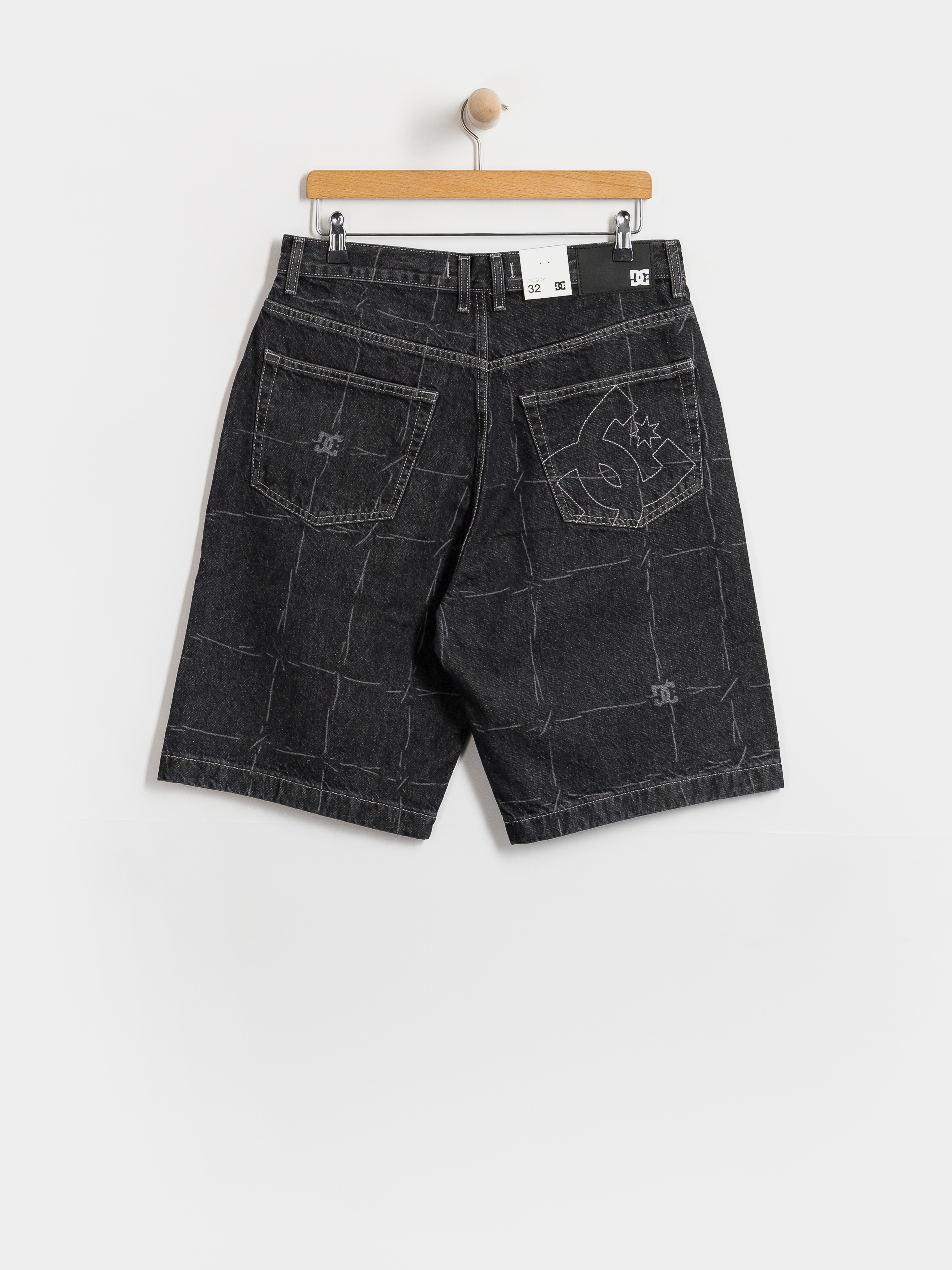 Szorty DC Baggy Denim (wired 32 black)