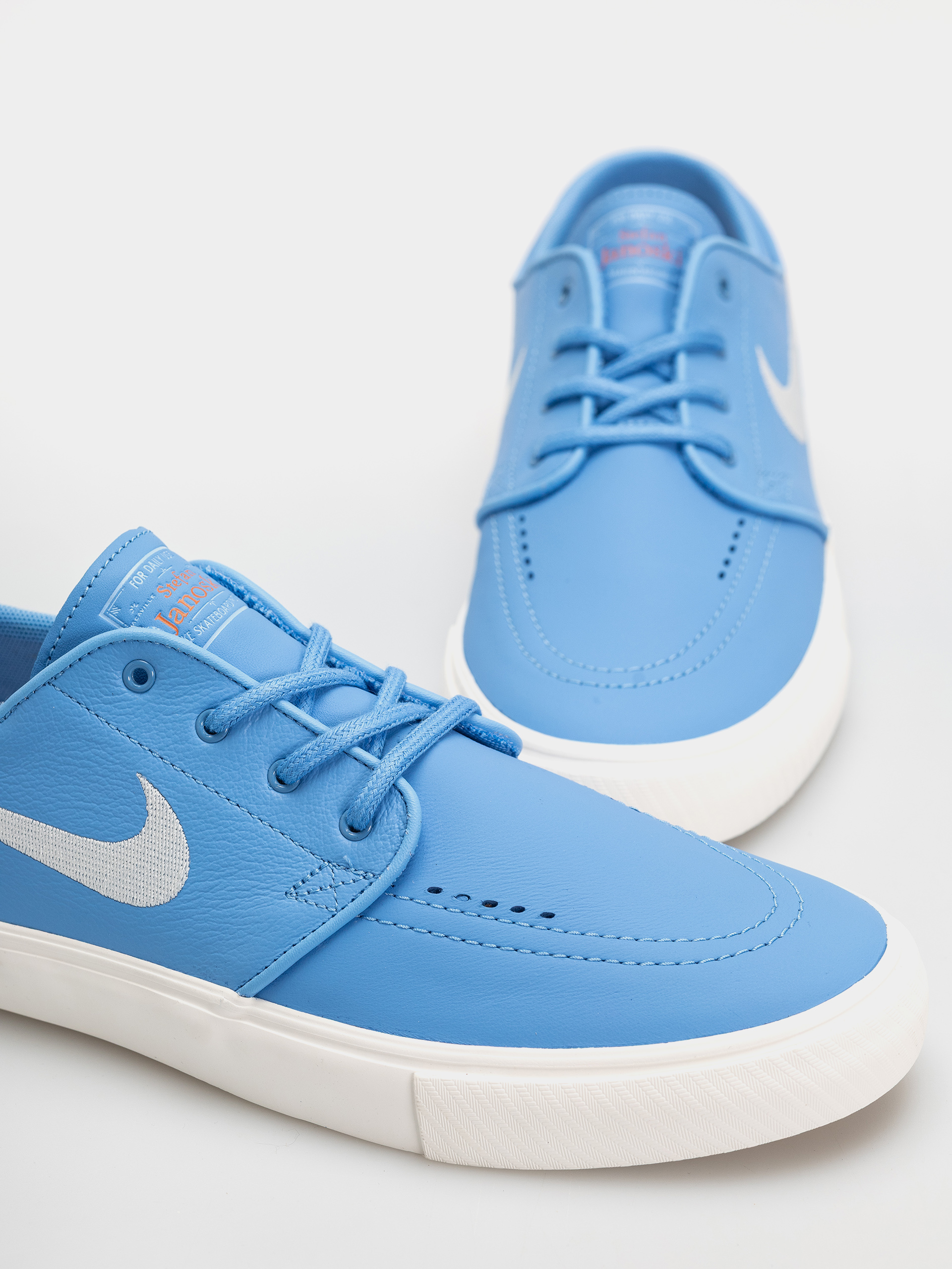 Buty Nike SB Zoom Janoski OG+ ISO (university blue/sail university blue)
