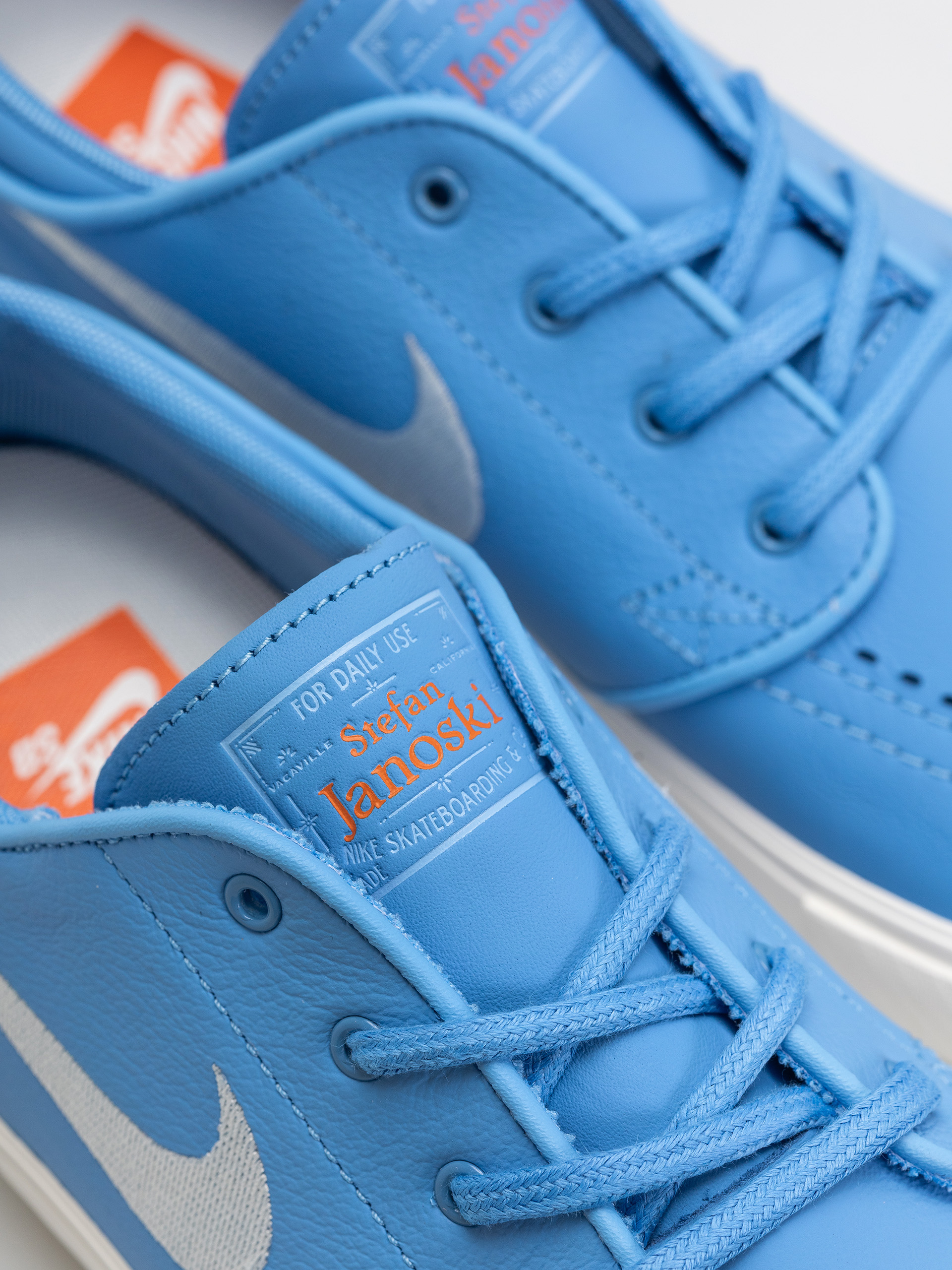 Buty Nike SB Zoom Janoski OG+ ISO (university blue/sail university blue)