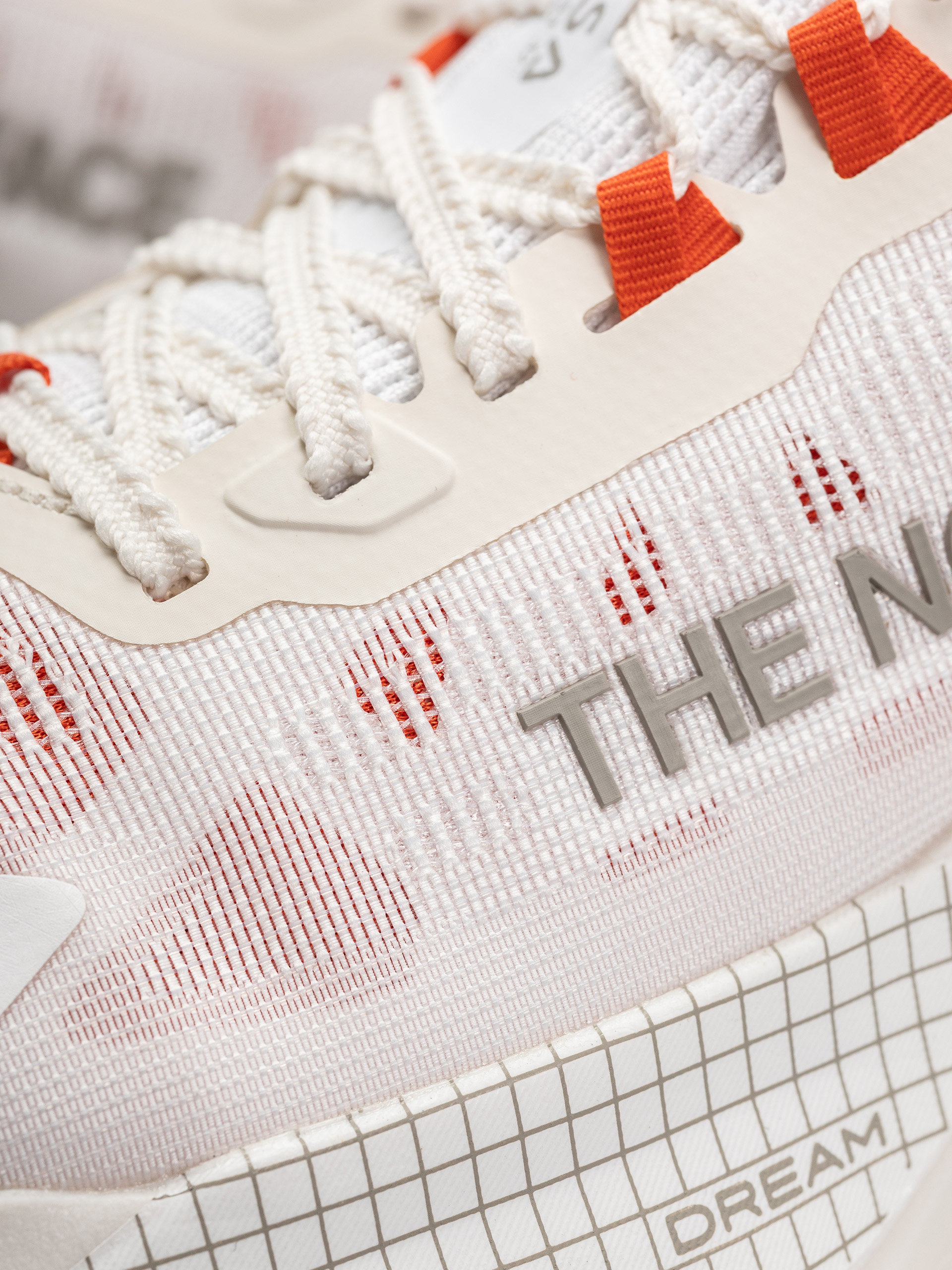 Buty The North Face Altamesa 500 V2 (tnf white/lava)