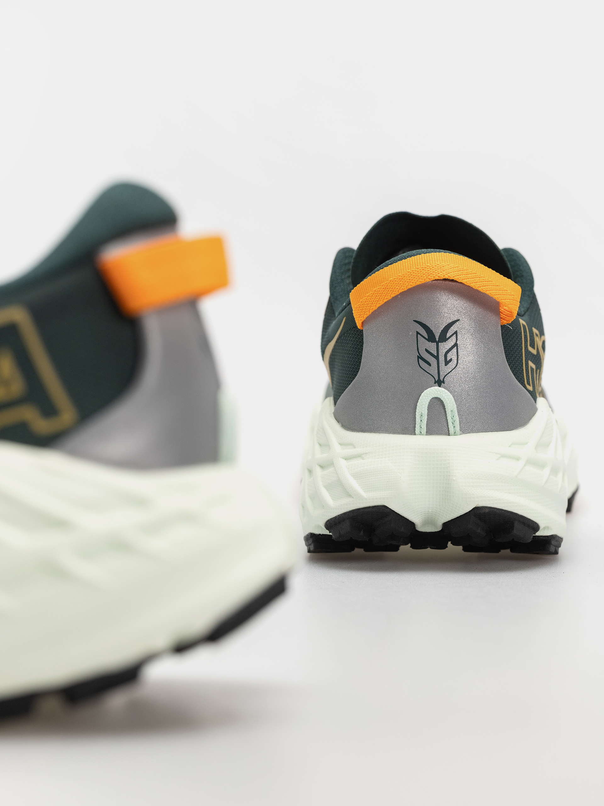 Buty Hoka Speedgoat 7 (bay leaf/sea glass)