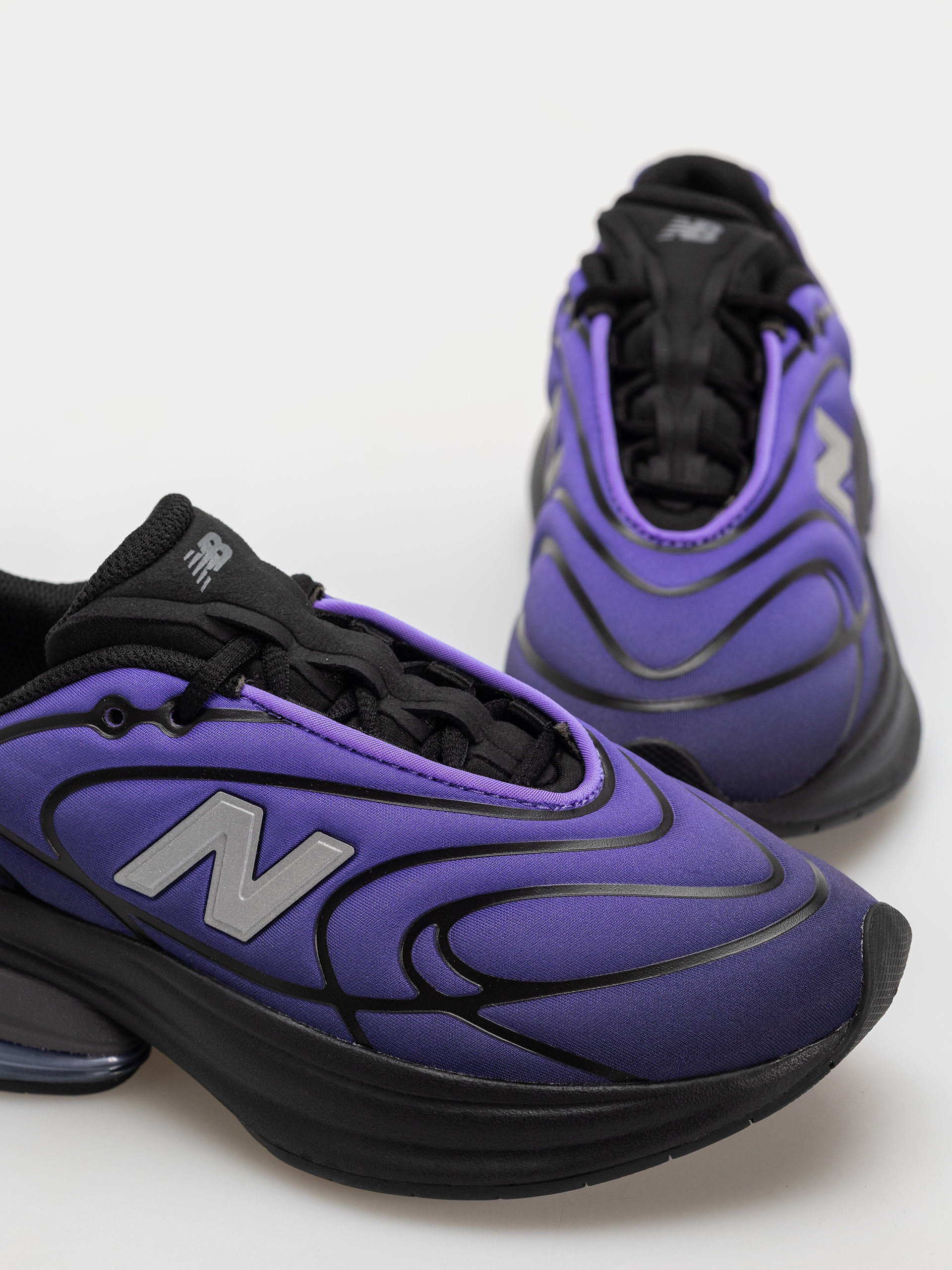 Buty New Balance 5030 (black/electric indigo)