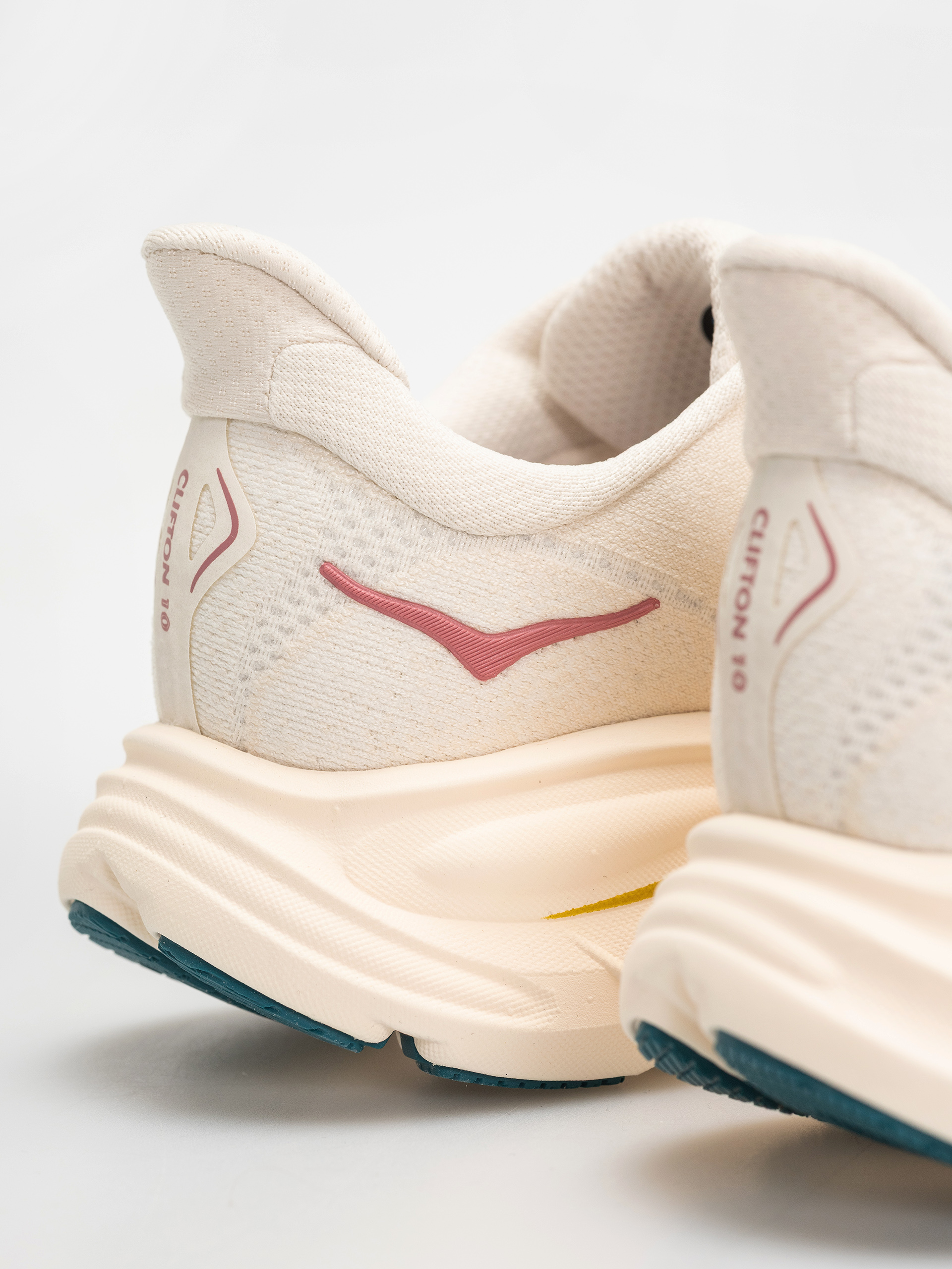 Buty Hoka Clifton 10 Wmn (birch/alabaster)
