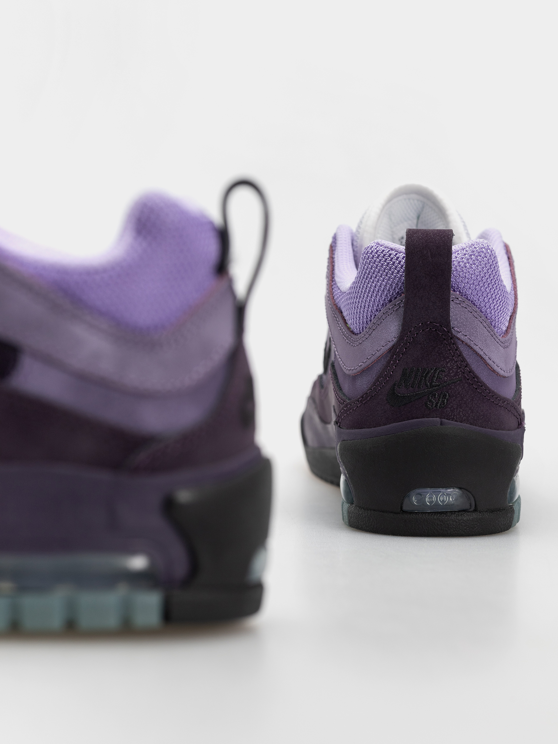 Buty Nike SB Air Max Ishod (grand purple/black/noble purple)