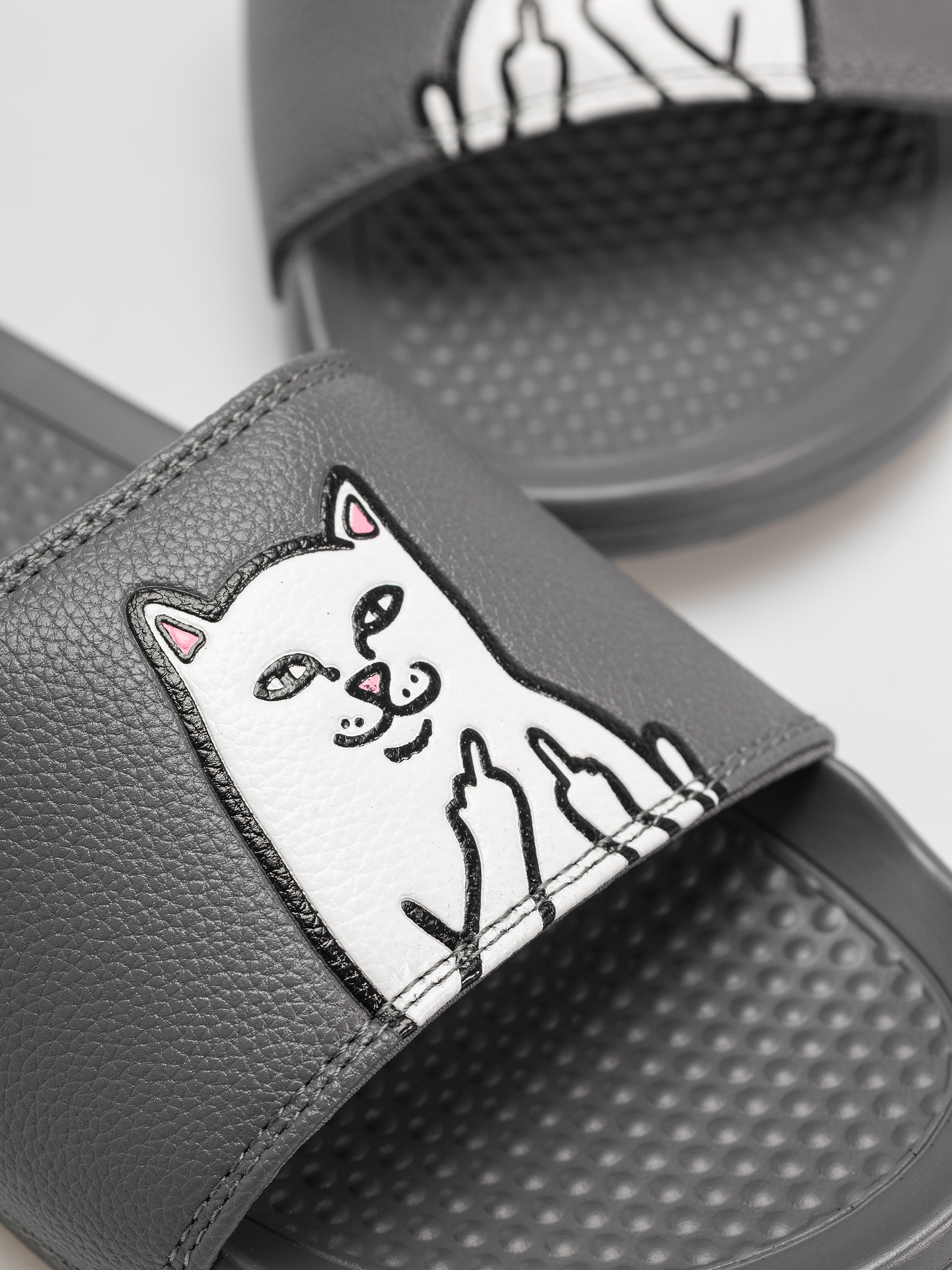 Klapki RipNDip Lord Nermal (charcoal)
