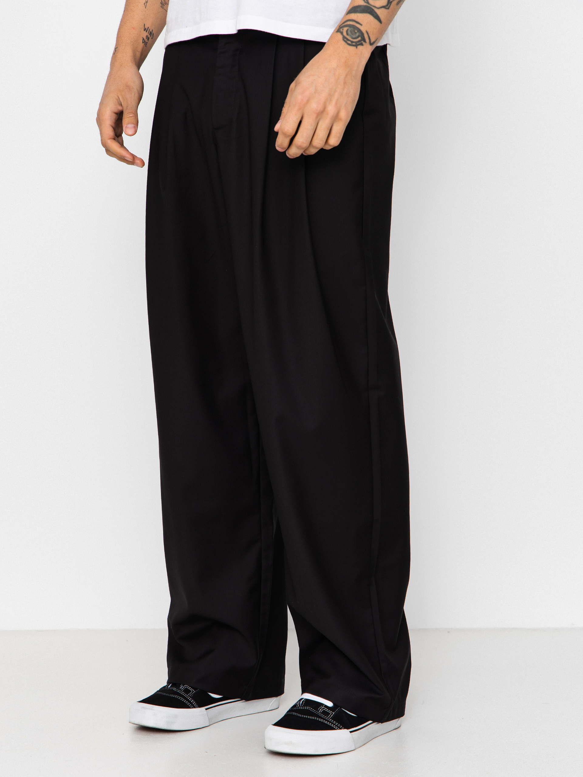 Spodnie Wasted Paris Pleated (black)