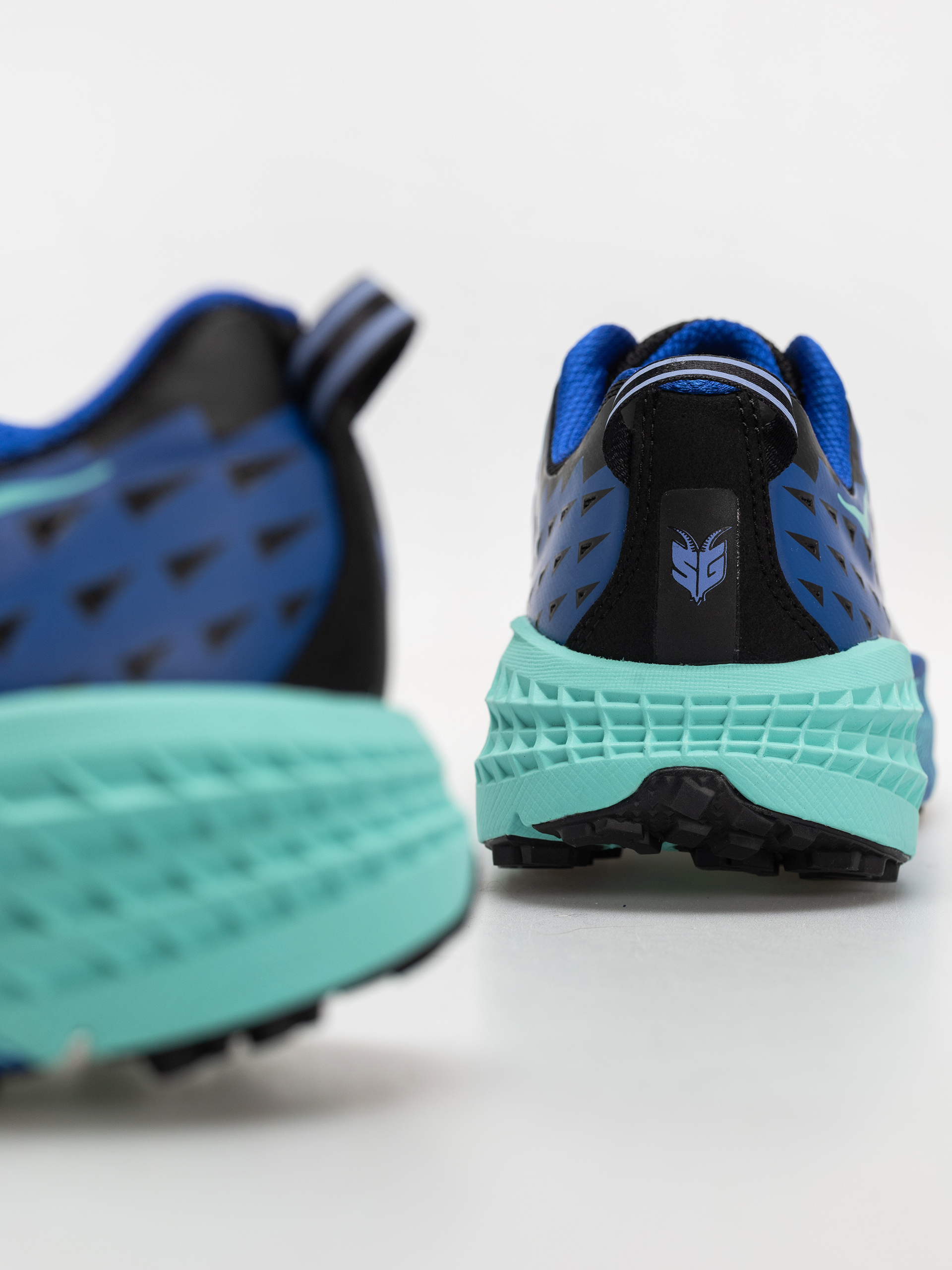 Buty Hoka Speedgoat 2 (obsidian/ultramarine)